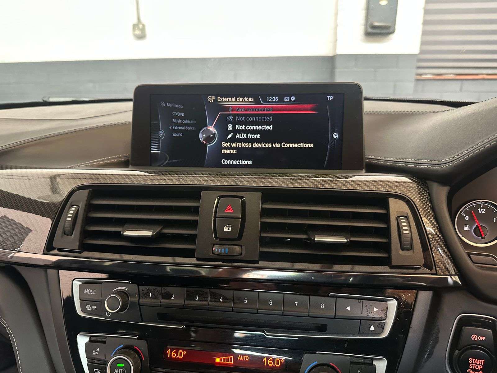 2014 BMW M4 2014 BMW M4