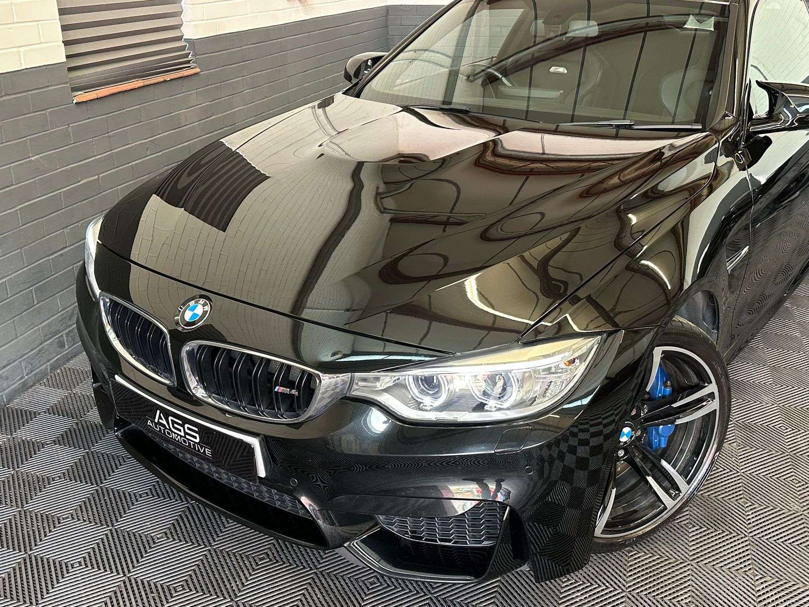 A 2014 BMW M4 3.0 BiTurbo Coupe 2dr Petrol DCT Euro 6 (s/s) (431 ps) A 2014 BMW M4 3.0 BiTurbo Coupe 2dr Petrol DCT Euro 6 (s/s) (431 ps)