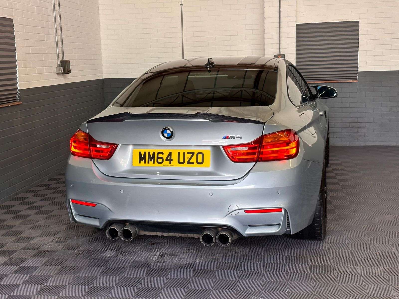 2014 BMW M4 2014 BMW M4