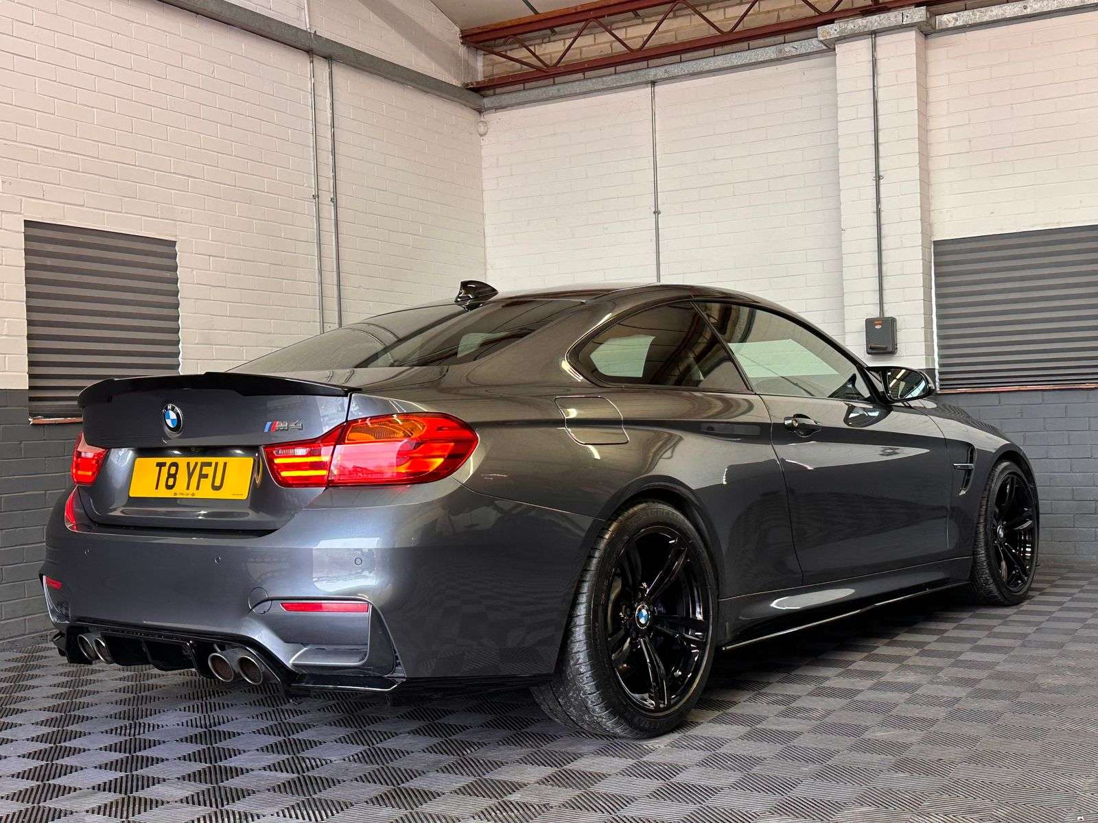 2015 BMW M4 2015 BMW M4