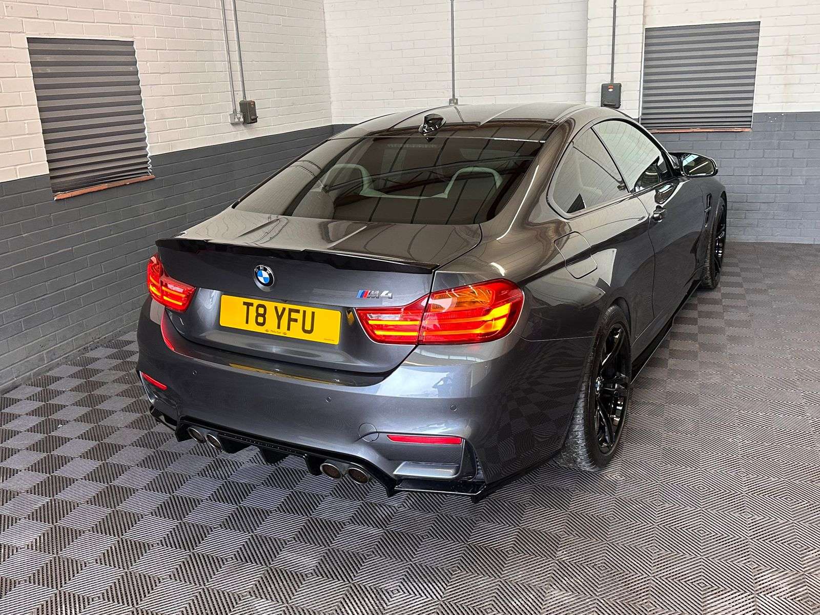 2015 BMW M4 2015 BMW M4