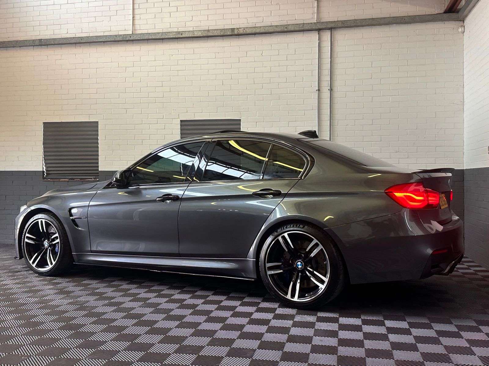 2015 BMW M3 2015 BMW M3