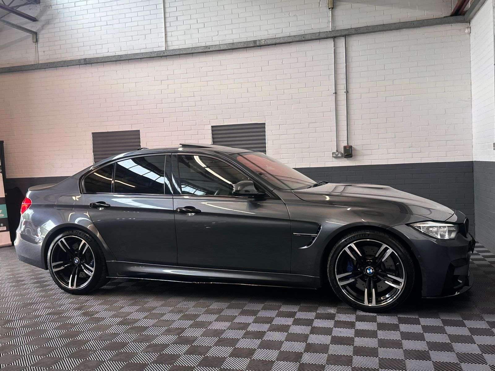 2015 BMW M3 2015 BMW M3