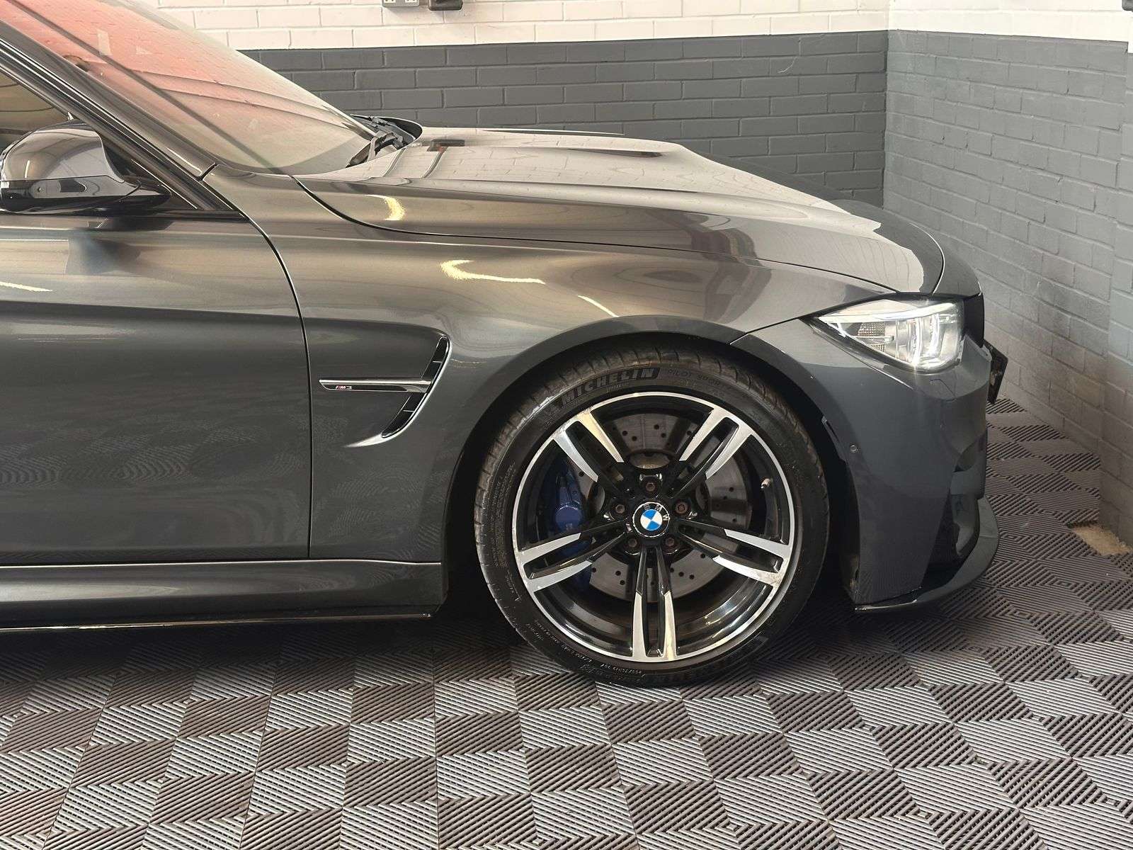 2015 BMW M3 2015 BMW M3