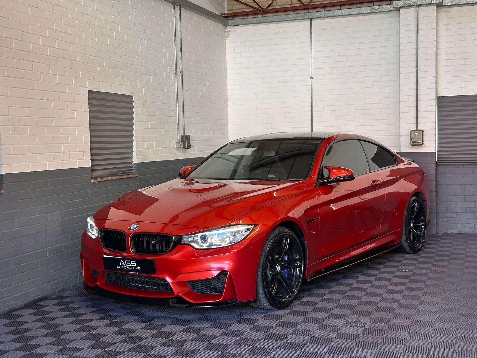 2016 BMW M4 2016 BMW M4