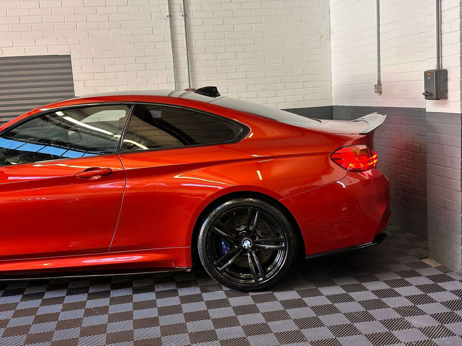 2016 BMW M4 2016 BMW M4