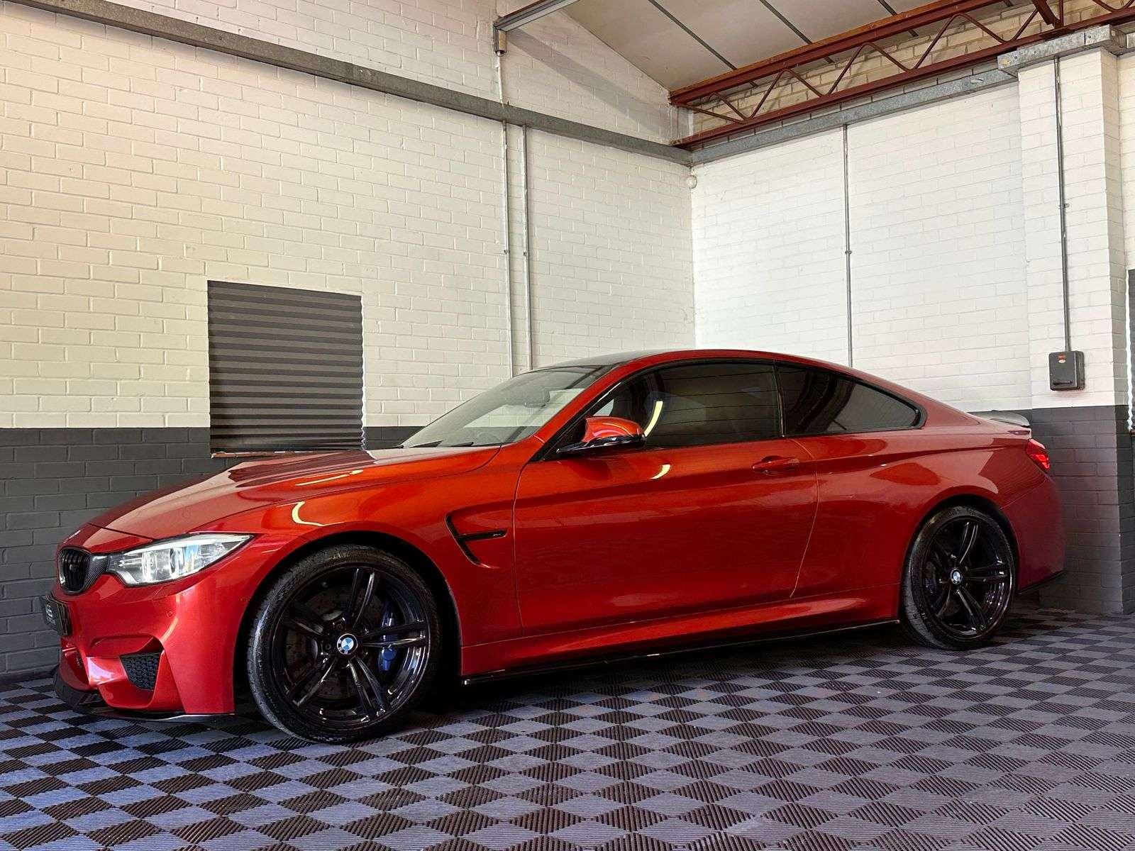 2016 BMW M4 2016 BMW M4