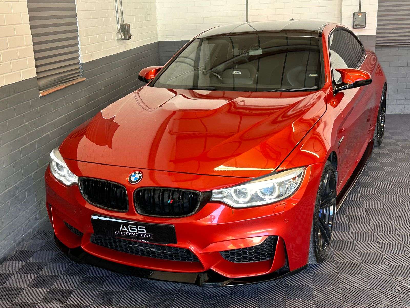 2016 BMW M4 2016 BMW M4