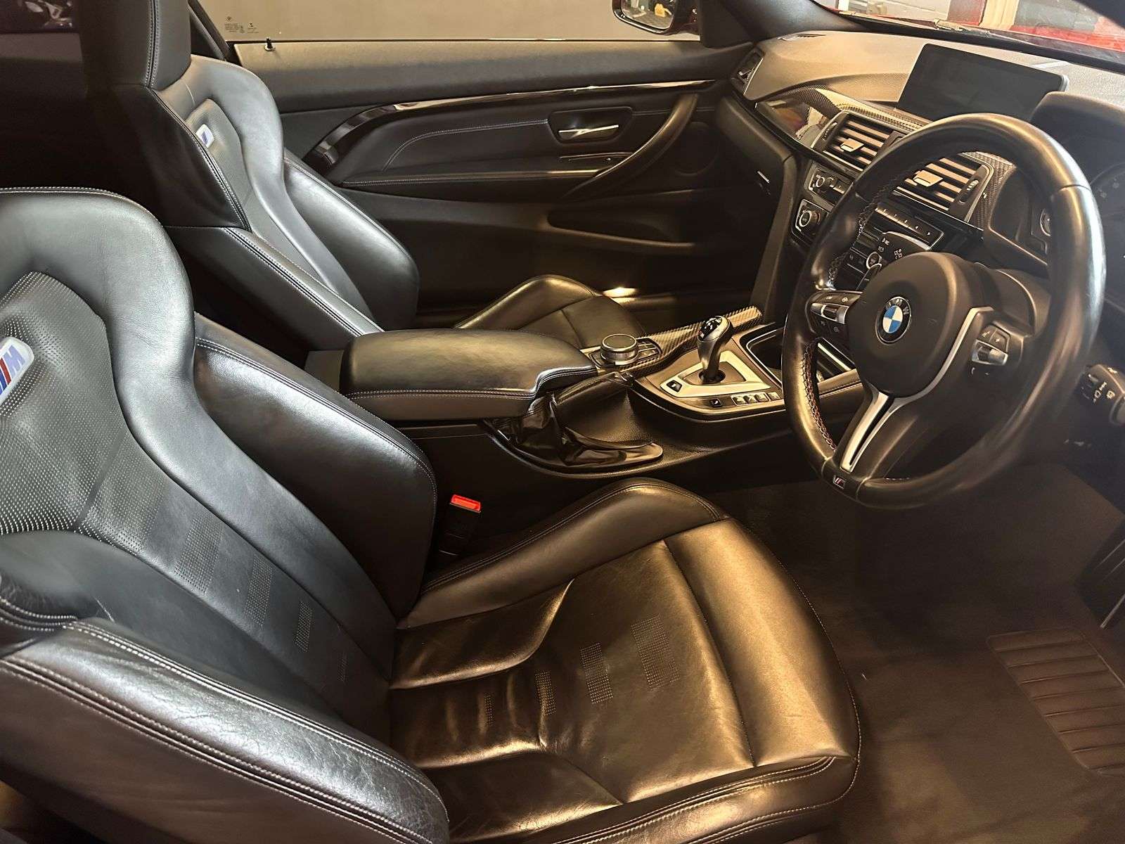 2016 BMW M4 2016 BMW M4