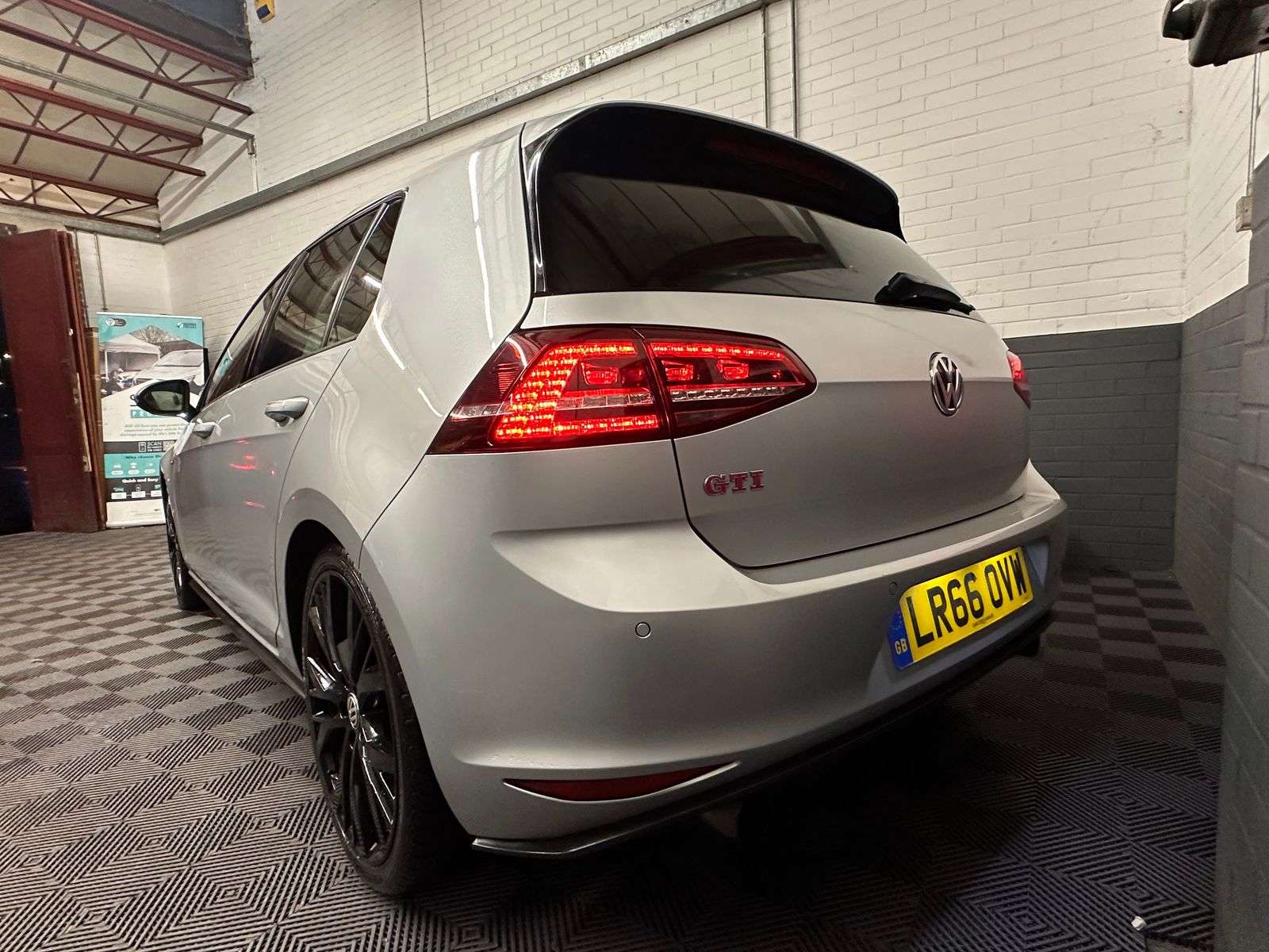 2016 VOLKSWAGEN GOLF 2016 VOLKSWAGEN GOLF