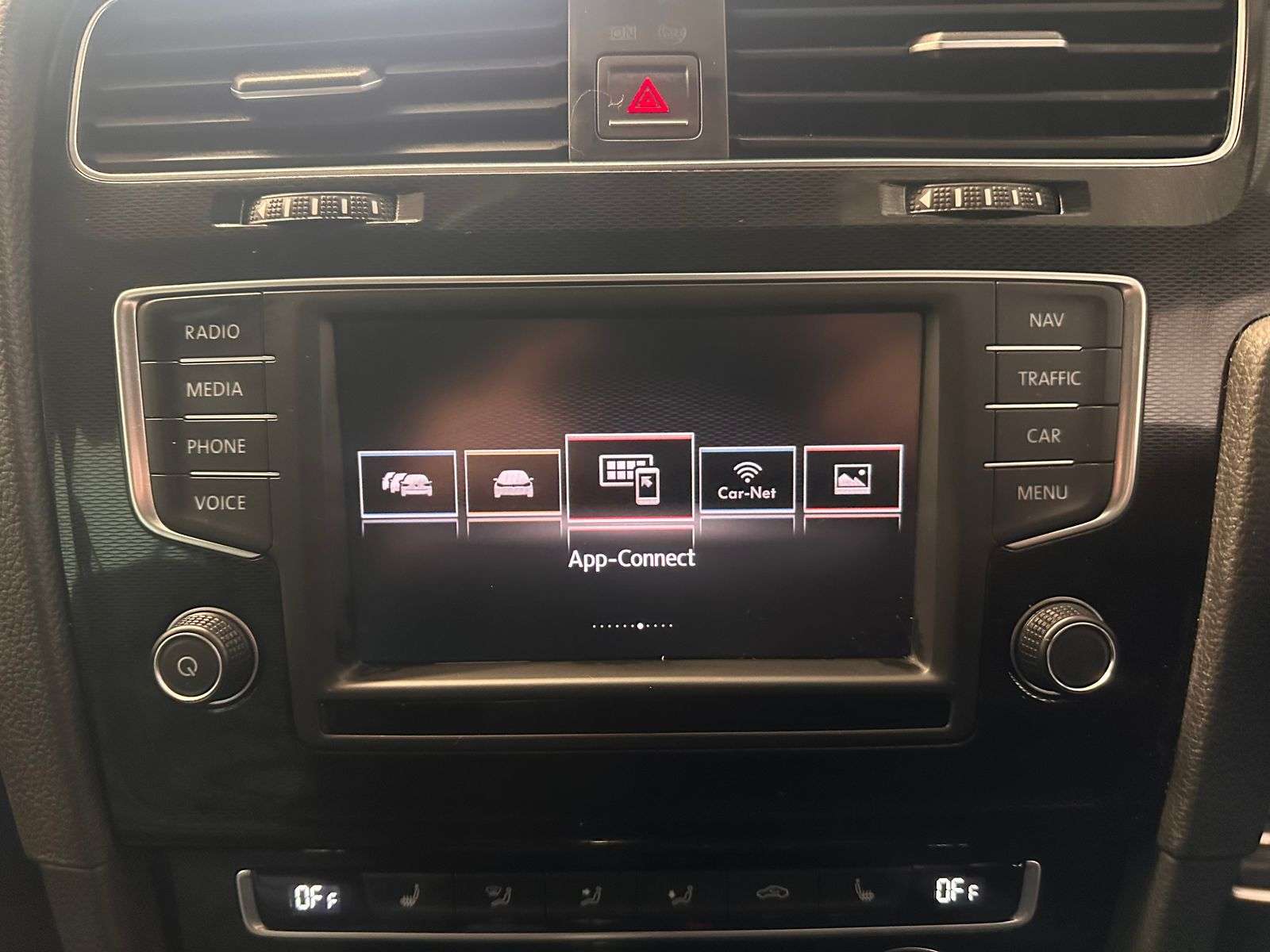 2016 VOLKSWAGEN GOLF 2016 VOLKSWAGEN GOLF