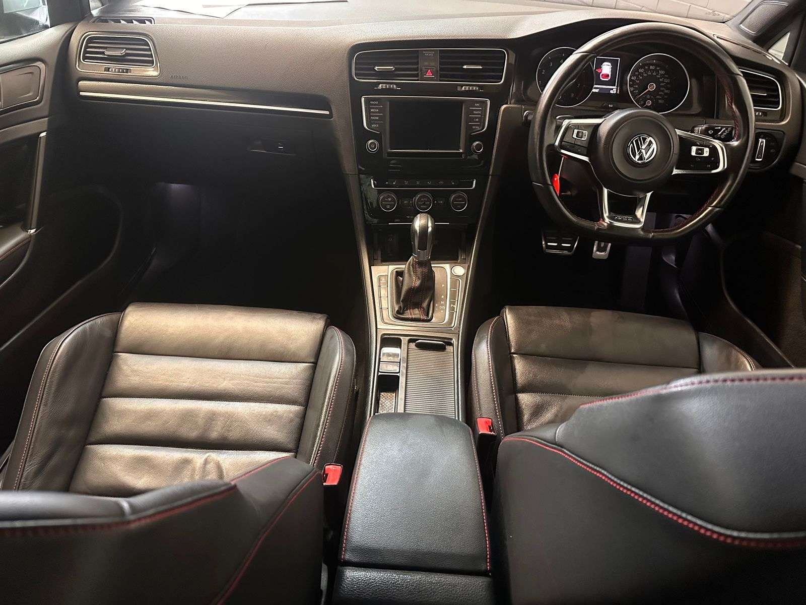 2016 VOLKSWAGEN GOLF 2016 VOLKSWAGEN GOLF