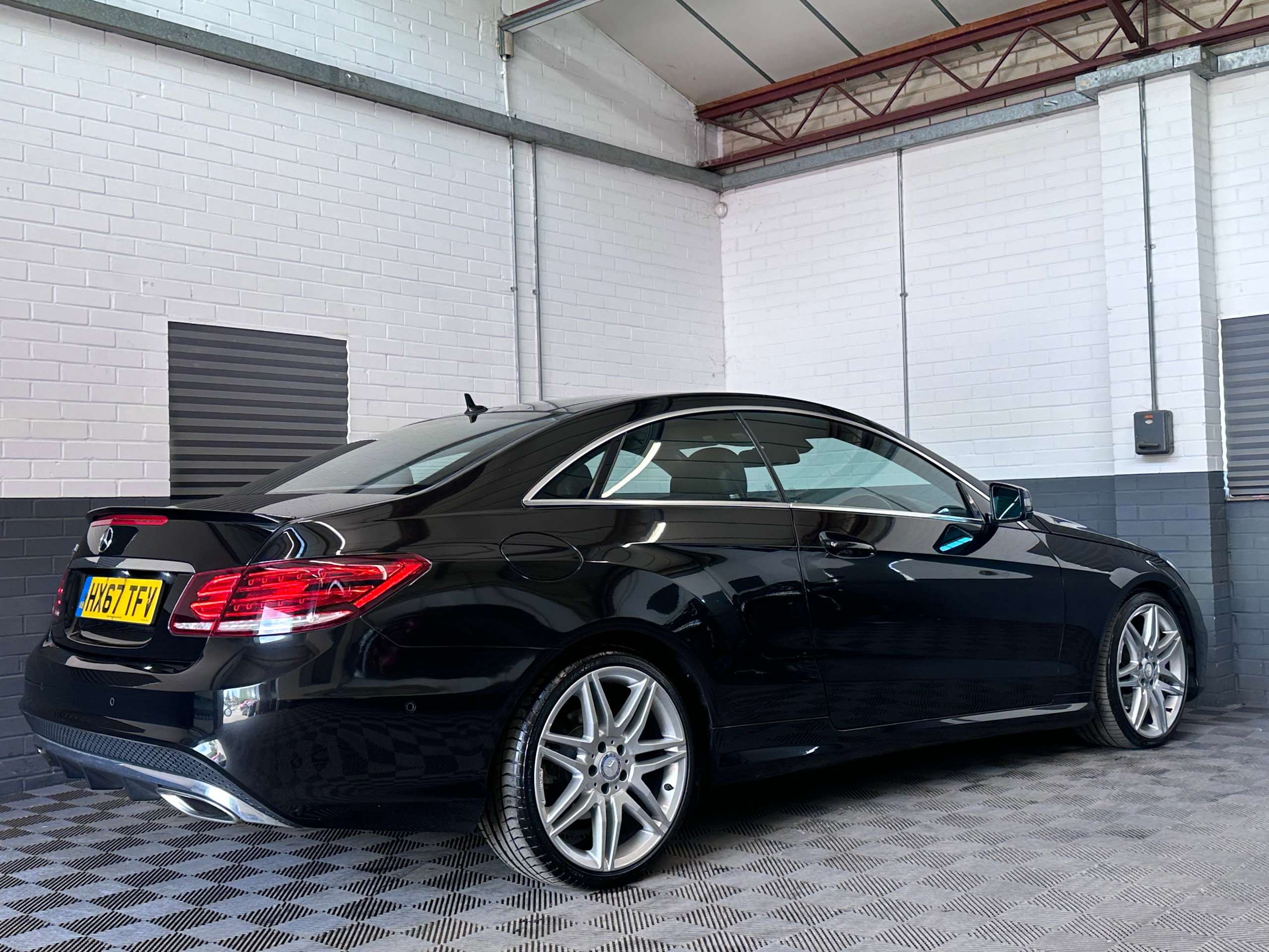 2017 MERCEDES-BENZ E CLASS 2017 MERCEDES-BENZ E CLASS