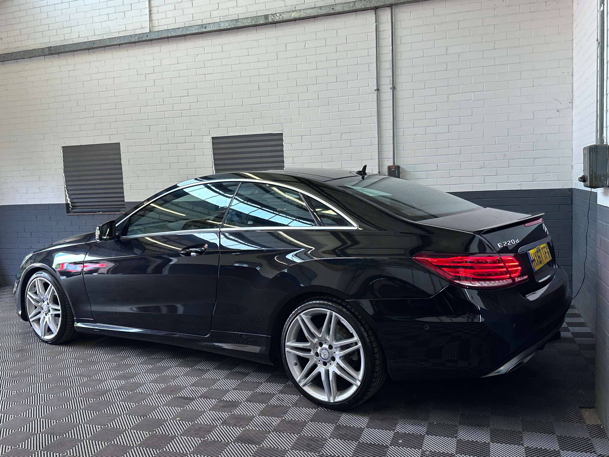 2017 MERCEDES-BENZ E CLASS 2017 MERCEDES-BENZ E CLASS