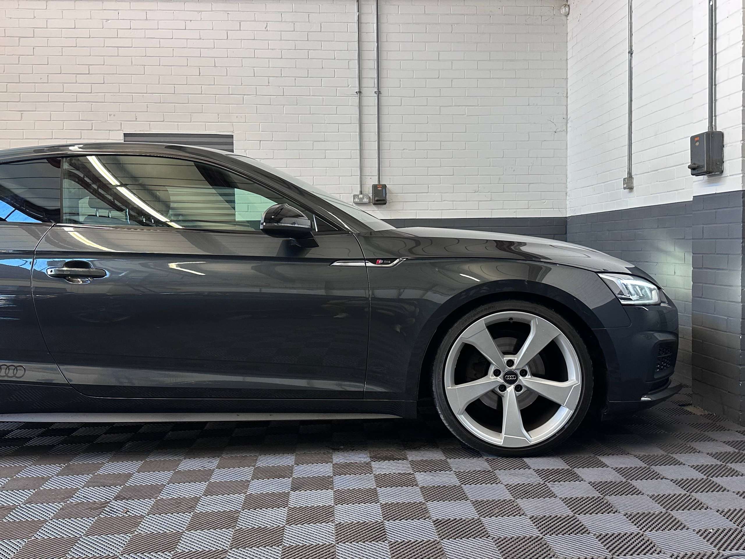 2019 AUDI A5 2019 AUDI A5