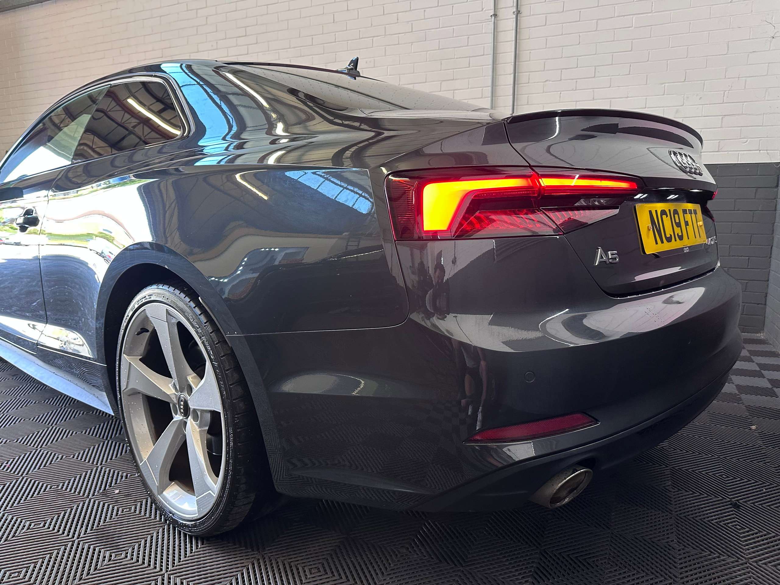 2019 AUDI A5 2019 AUDI A5