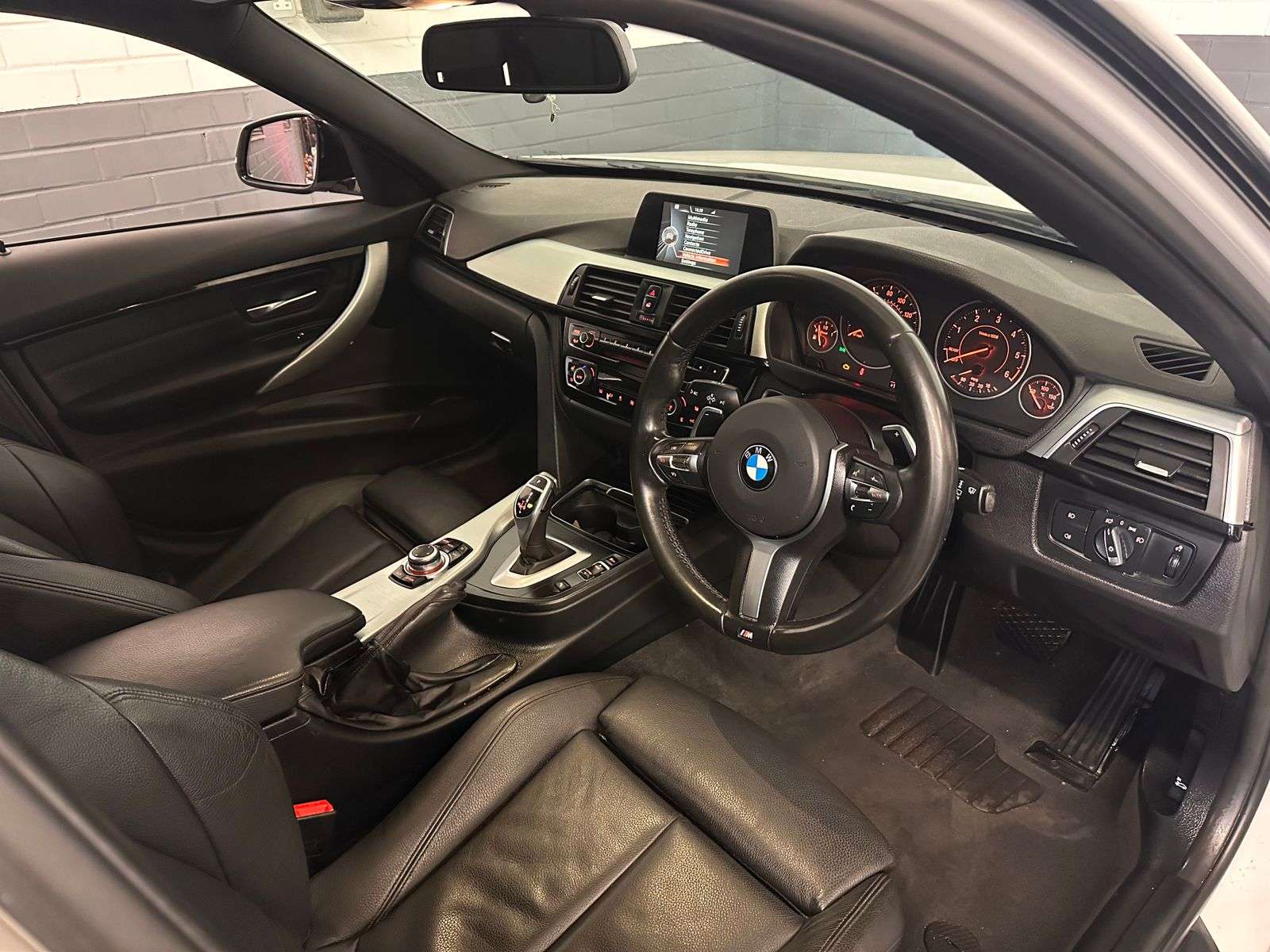 2017 BMW 3 SERIES 2017 BMW 3 SERIES