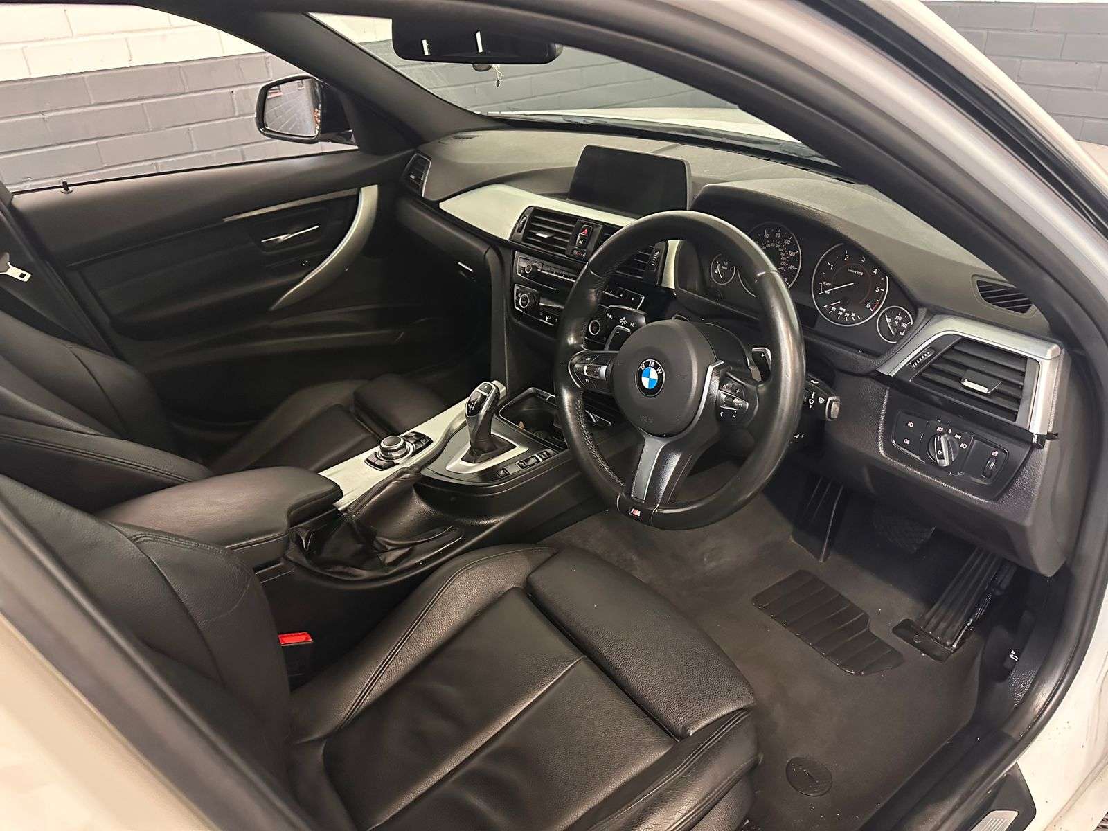 2017 BMW 3 SERIES 2017 BMW 3 SERIES