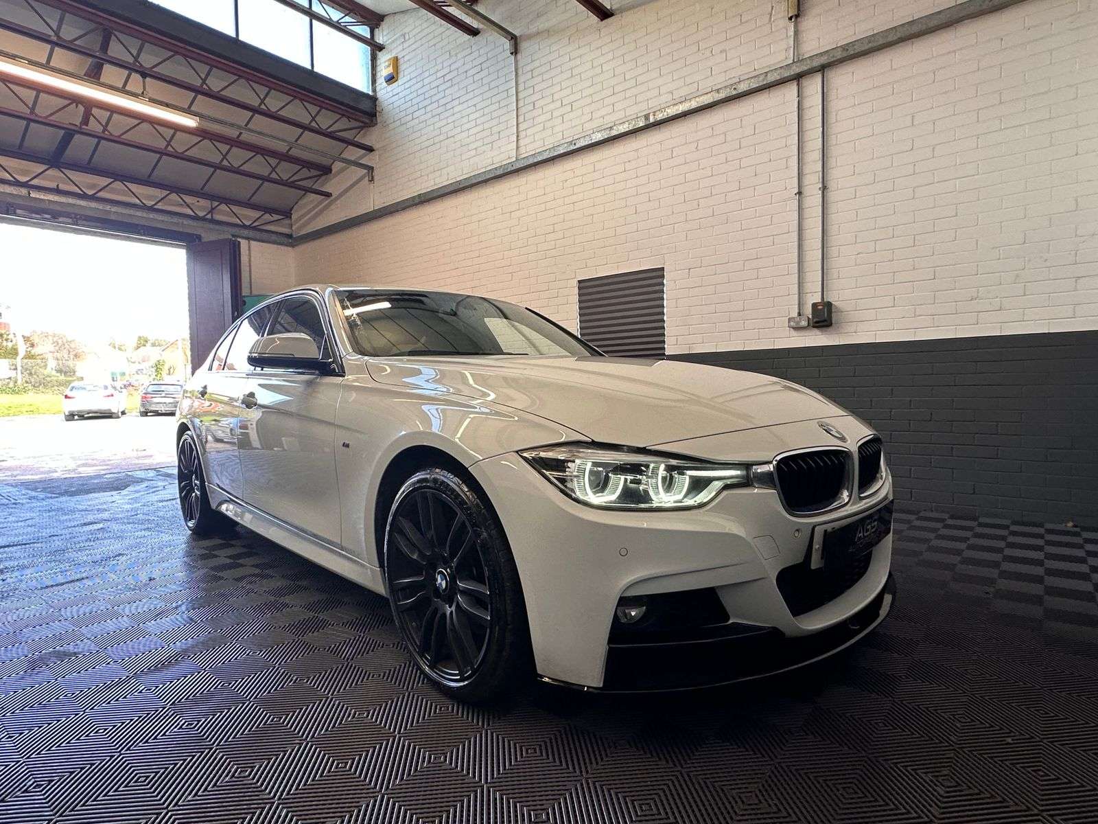 2017 BMW 3 SERIES 2017 BMW 3 SERIES
