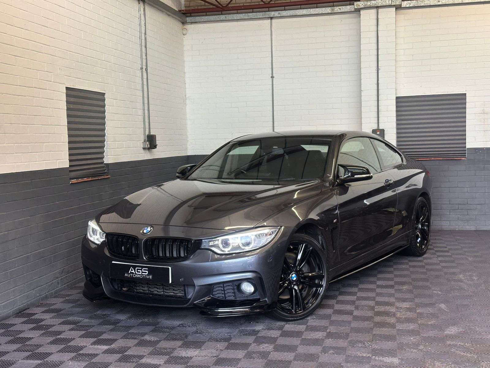 A 2015 BMW 4 SERIES 3.0 435d M Sport Coupe 2dr Diesel Auto xDrive Euro 6 (s/s) (313 ps) A 2015 BMW 4 SERIES 3.0 435d M Sport Coupe 2dr Diesel Auto xDrive Euro 6 (s/s) (313 ps)