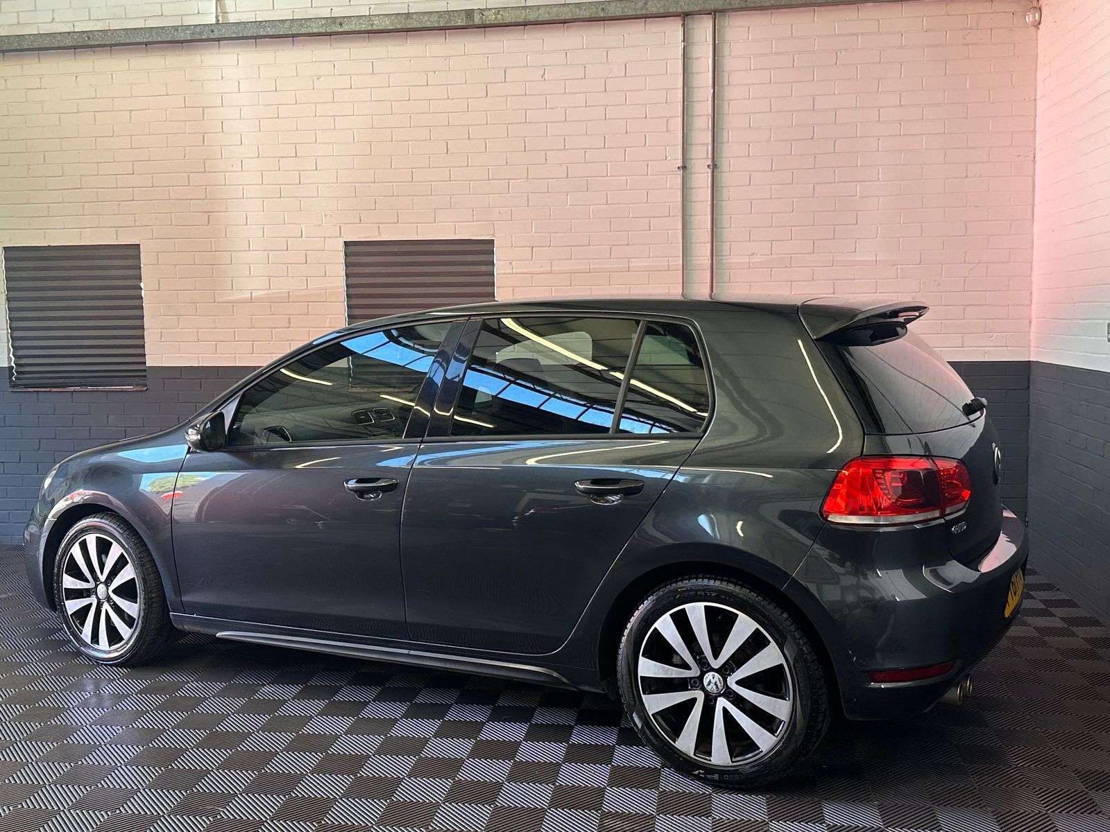 2011 VOLKSWAGEN GOLF 2011 VOLKSWAGEN GOLF