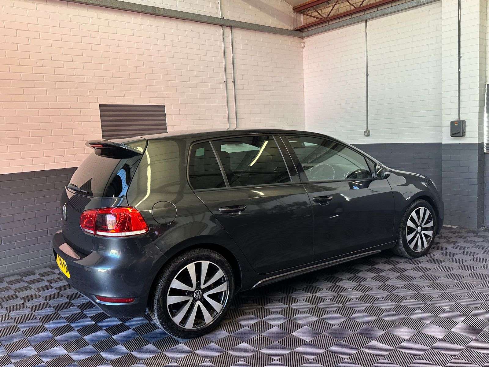 2011 VOLKSWAGEN GOLF 2011 VOLKSWAGEN GOLF