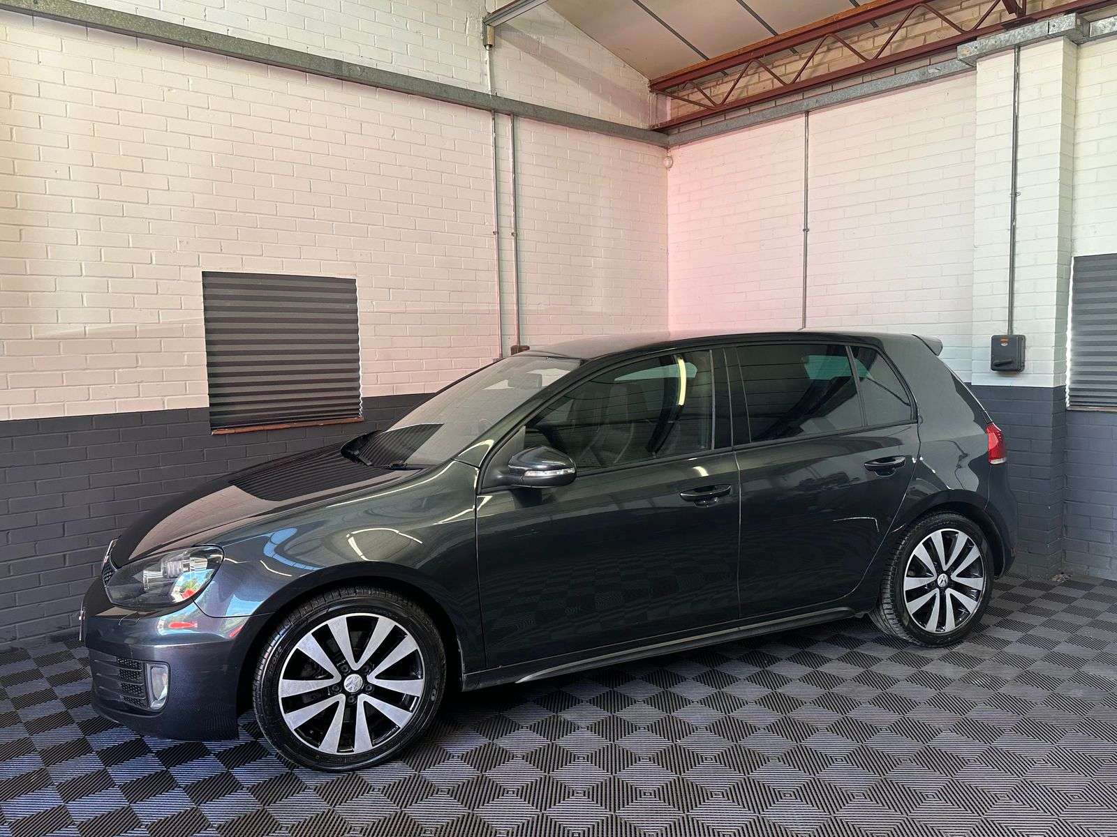 2011 VOLKSWAGEN GOLF 2011 VOLKSWAGEN GOLF