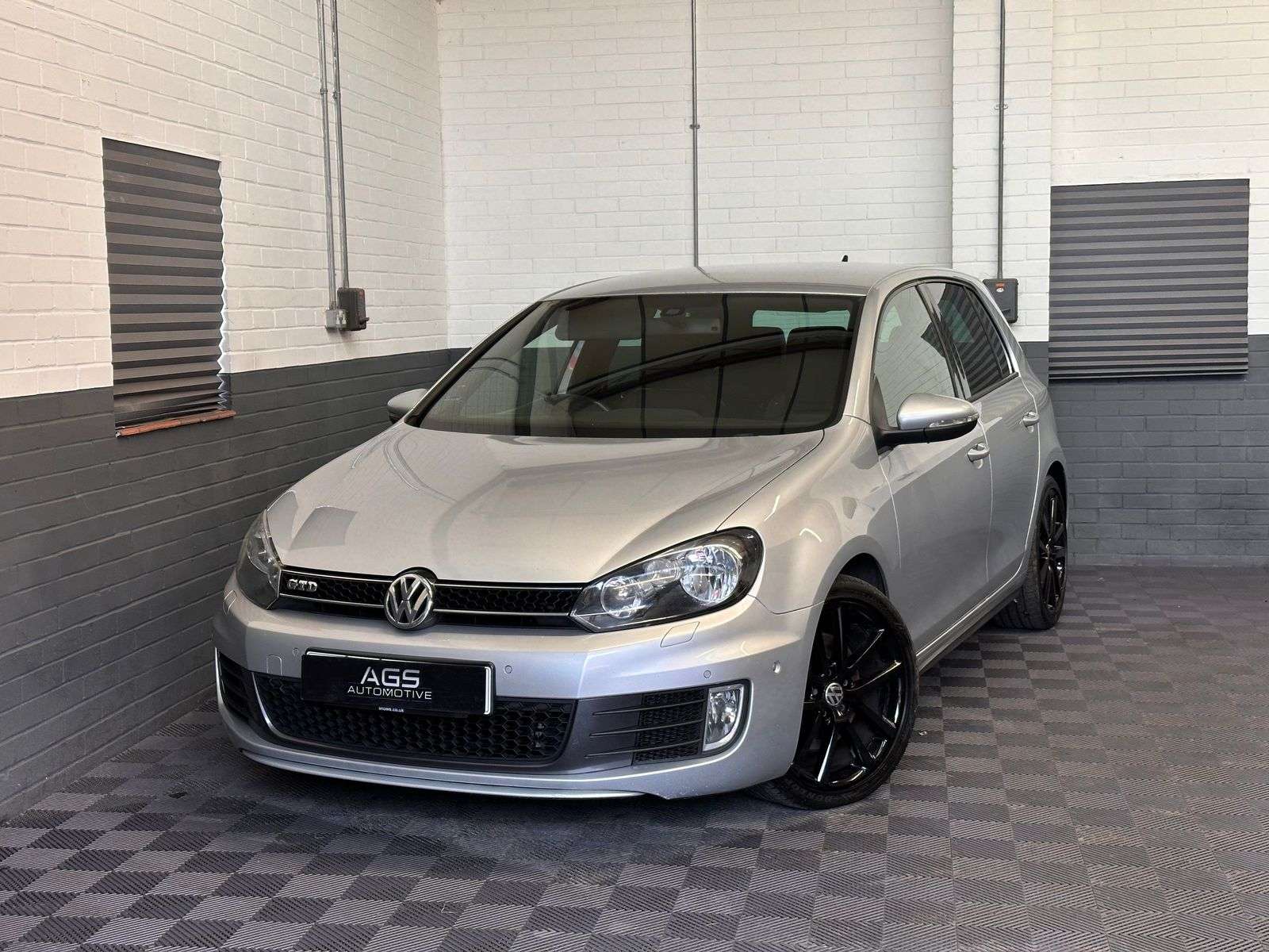 A 2012 VOLKSWAGEN GOLF 2.0 TDI GTD (Leather) Hatchback 5dr Diesel Manual Euro 5 (170 ps) A 2012 VOLKSWAGEN GOLF 2.0 TDI GTD (Leather) Hatchback 5dr Diesel Manual Euro 5 (170 ps)