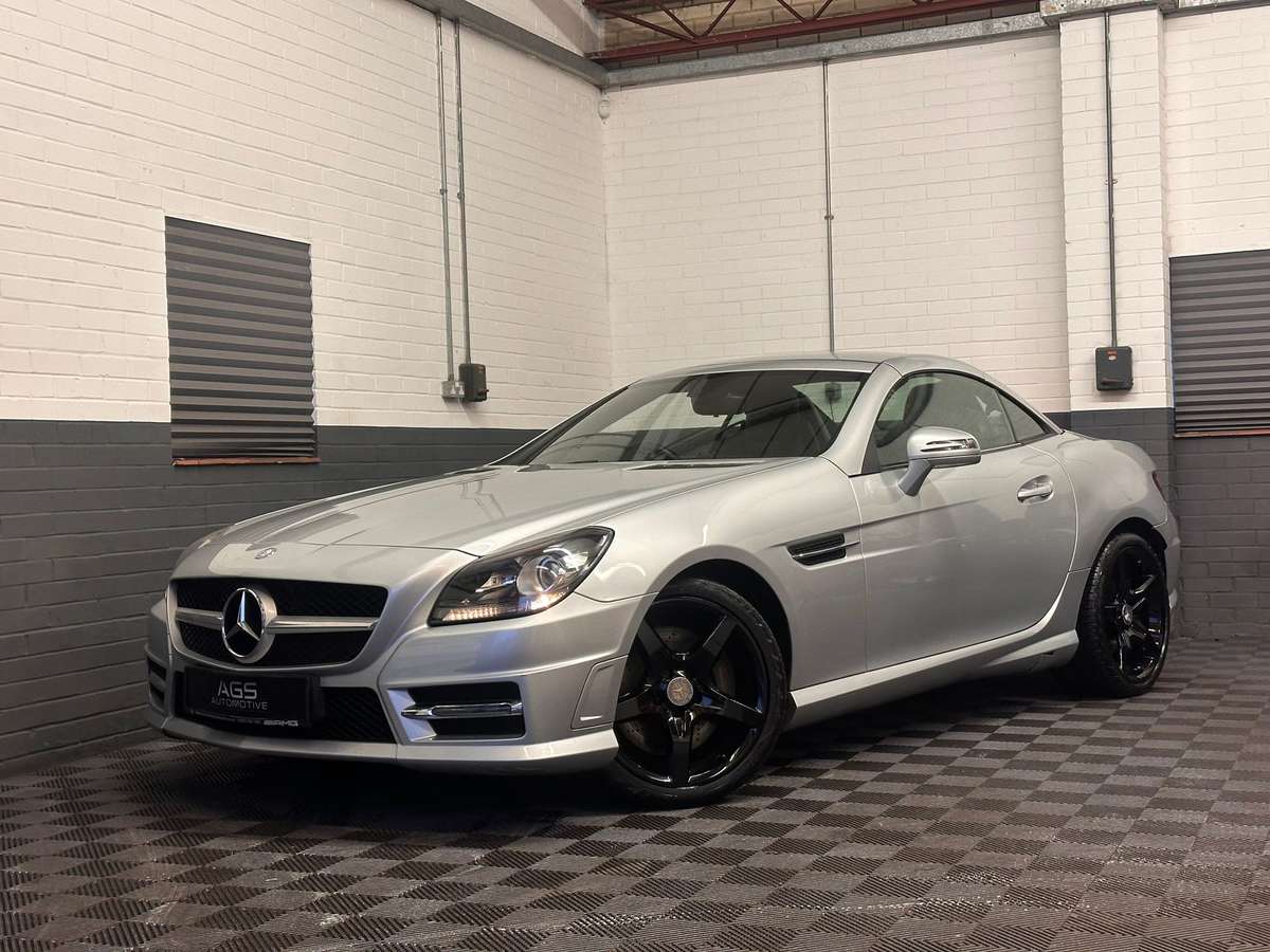 Check out this Mercedes-benz Slk 2012 Diesel Automatic