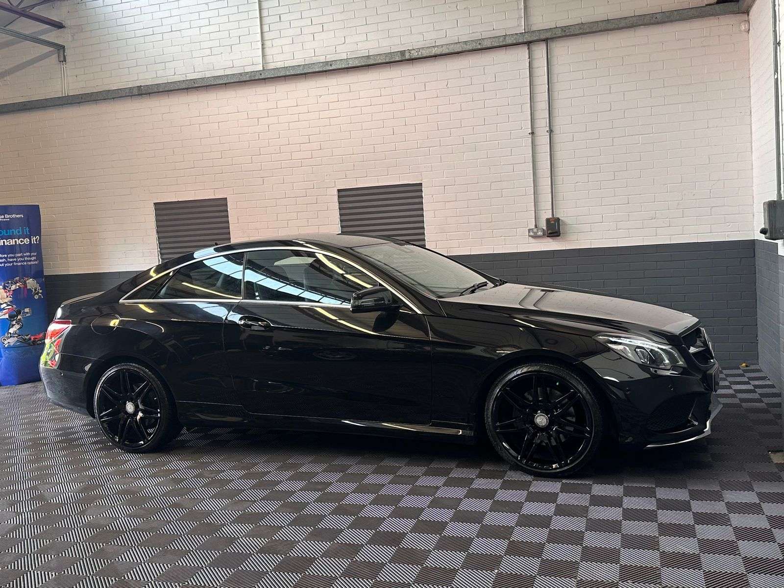 2016 MERCEDES-BENZ E CLASS 2016 MERCEDES-BENZ E CLASS