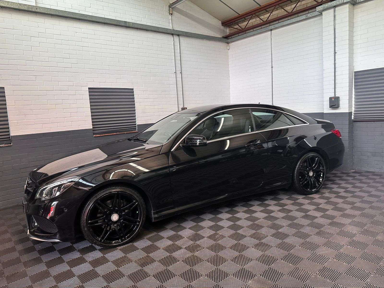 2016 MERCEDES-BENZ E CLASS 2016 MERCEDES-BENZ E CLASS