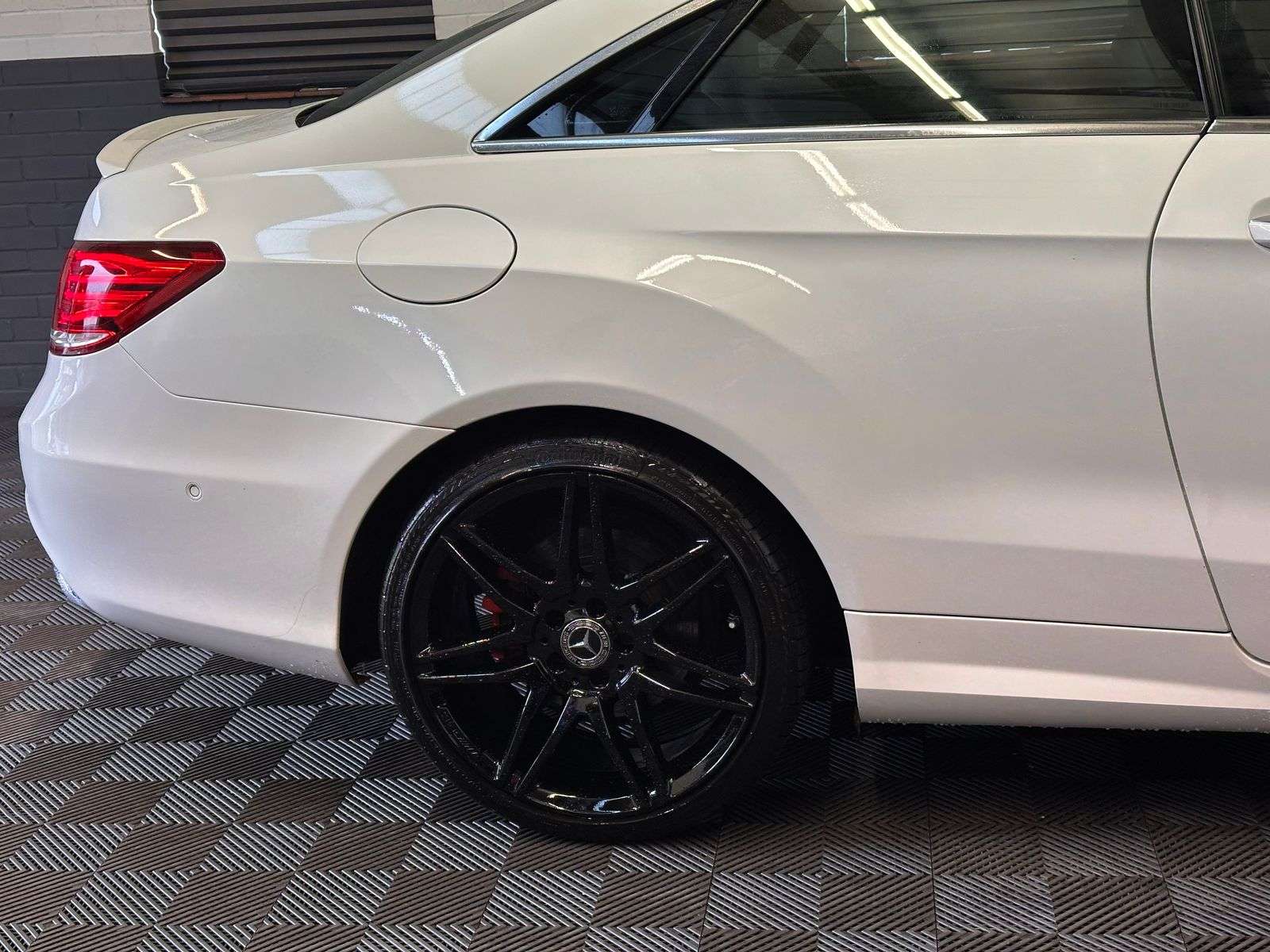 2017 MERCEDES-BENZ E CLASS 2017 MERCEDES-BENZ E CLASS