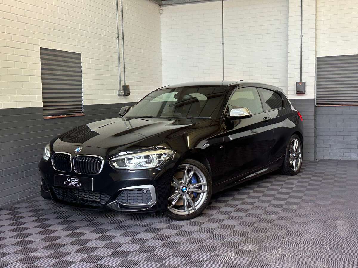 Check out this BMW 1 Series 2017 Petrol Manual