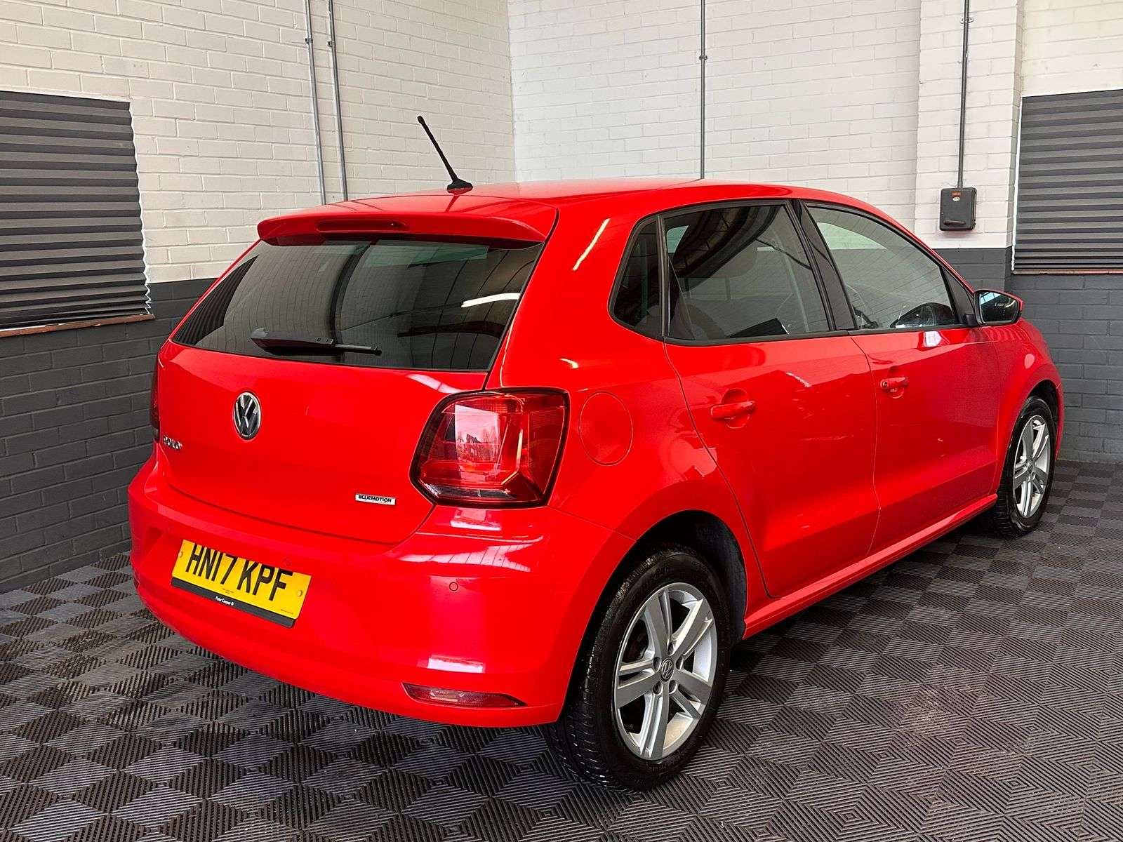 2017 VOLKSWAGEN POLO 2017 VOLKSWAGEN POLO