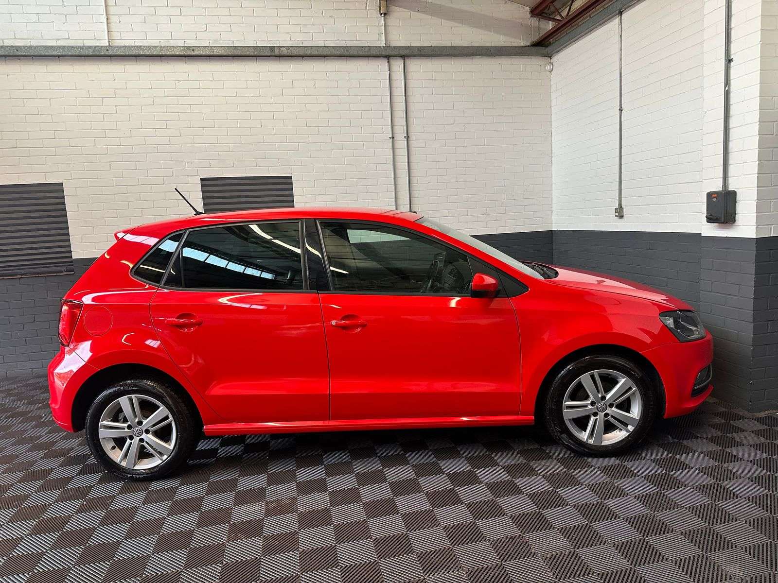 2017 VOLKSWAGEN POLO 2017 VOLKSWAGEN POLO