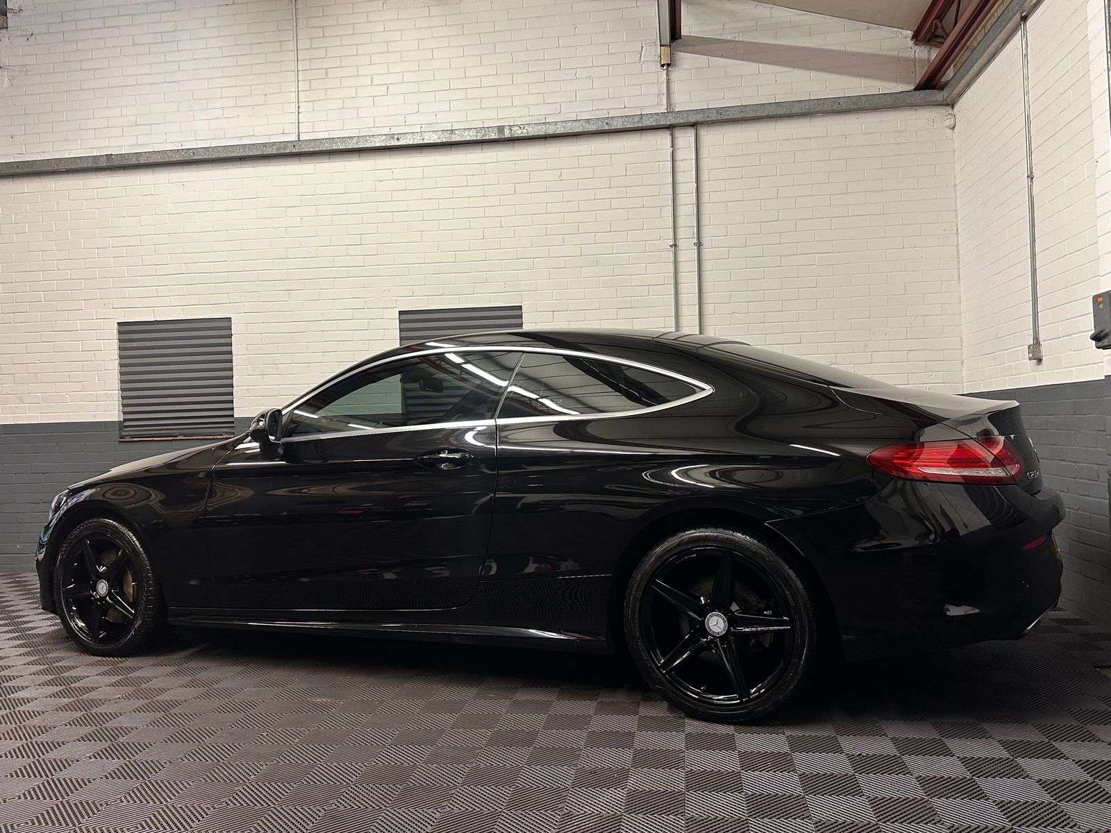 2016 MERCEDES C CLASS 2016 MERCEDES C CLASS