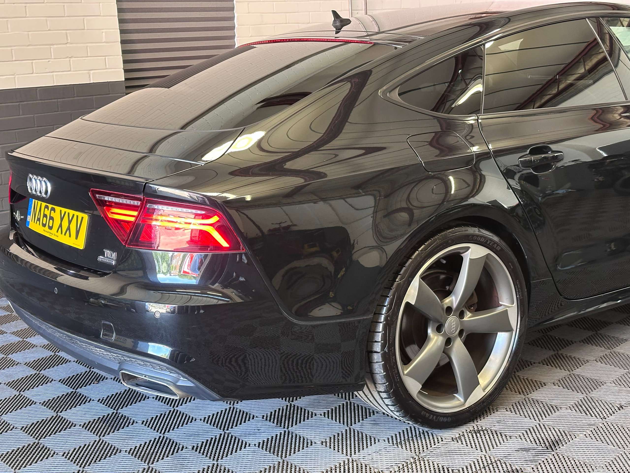 2016 AUDI A7 2016 AUDI A7
