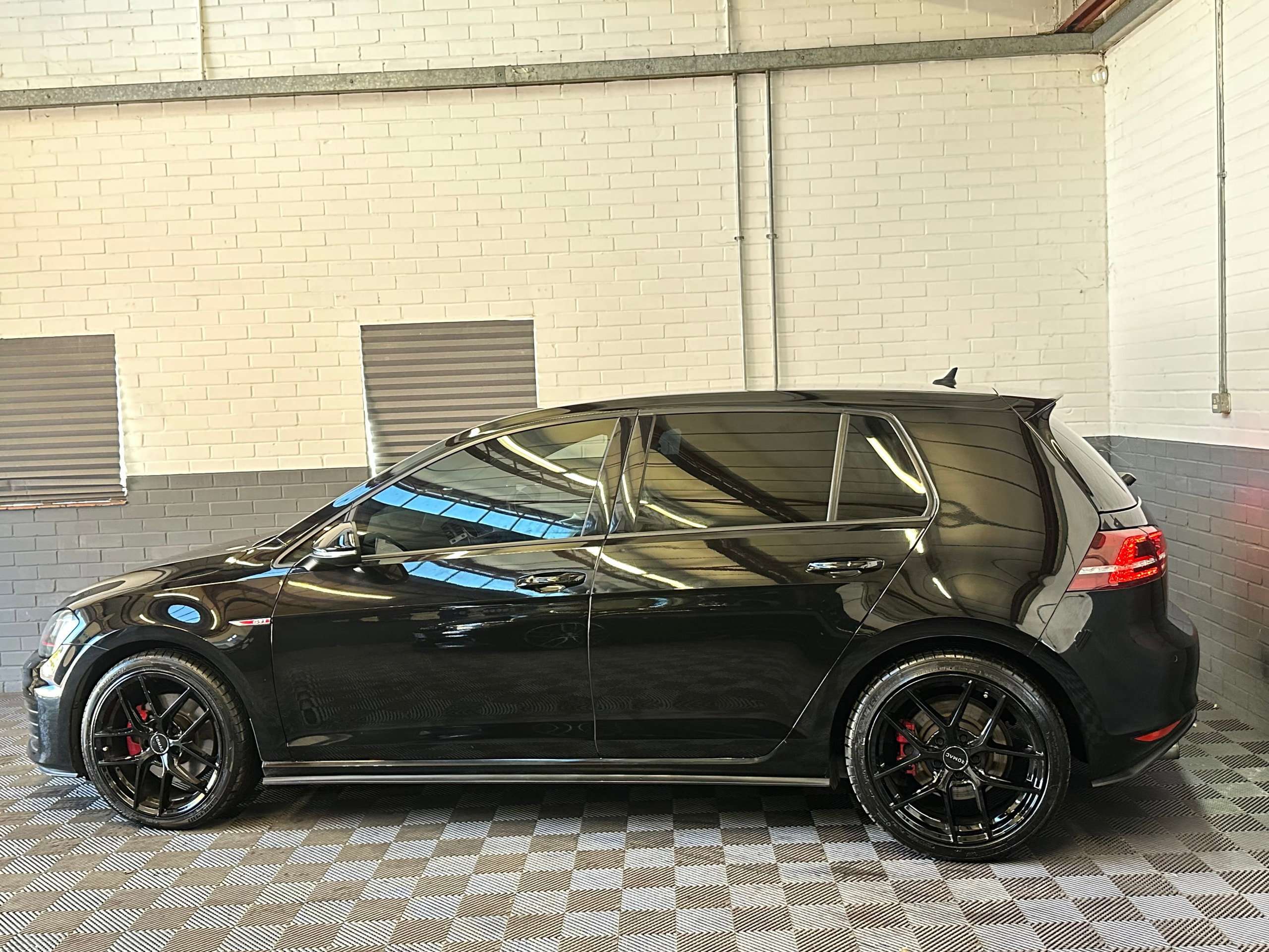 2015 VOLKSWAGEN GOLF 2015 VOLKSWAGEN GOLF