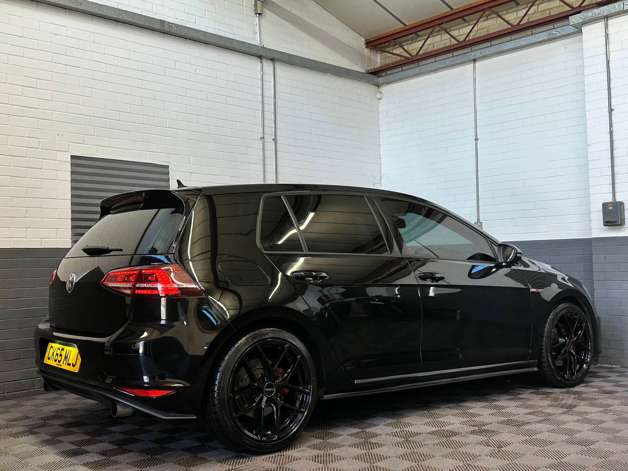 2015 VOLKSWAGEN GOLF 2015 VOLKSWAGEN GOLF