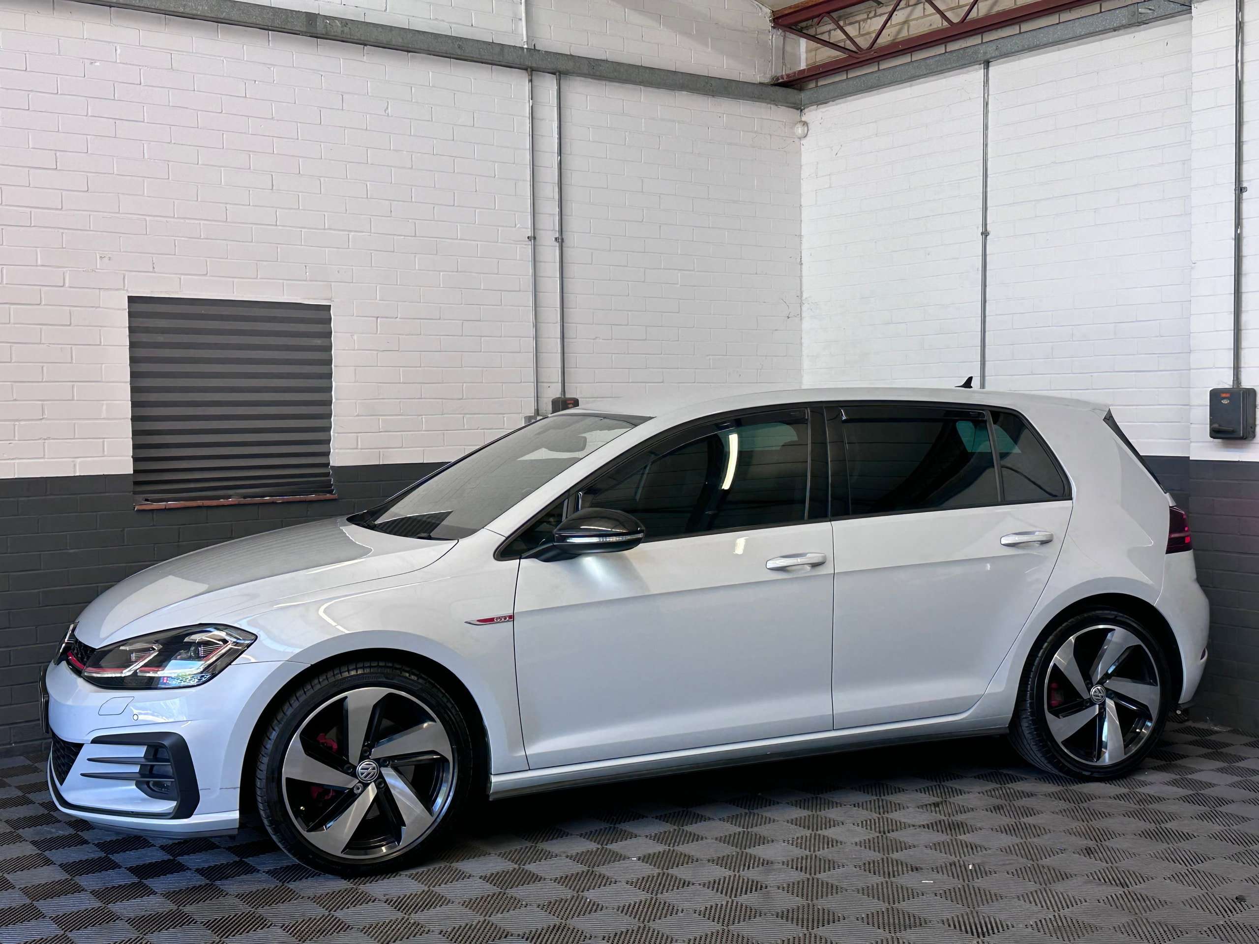 A 2017 VOLKSWAGEN GOLF 2.0 TSI GTI Hatchback 5dr Petrol DSG Euro 6 (s/s) (230 ps) A 2017 VOLKSWAGEN GOLF 2.0 TSI GTI Hatchback 5dr Petrol DSG Euro 6 (s/s) (230 ps)
