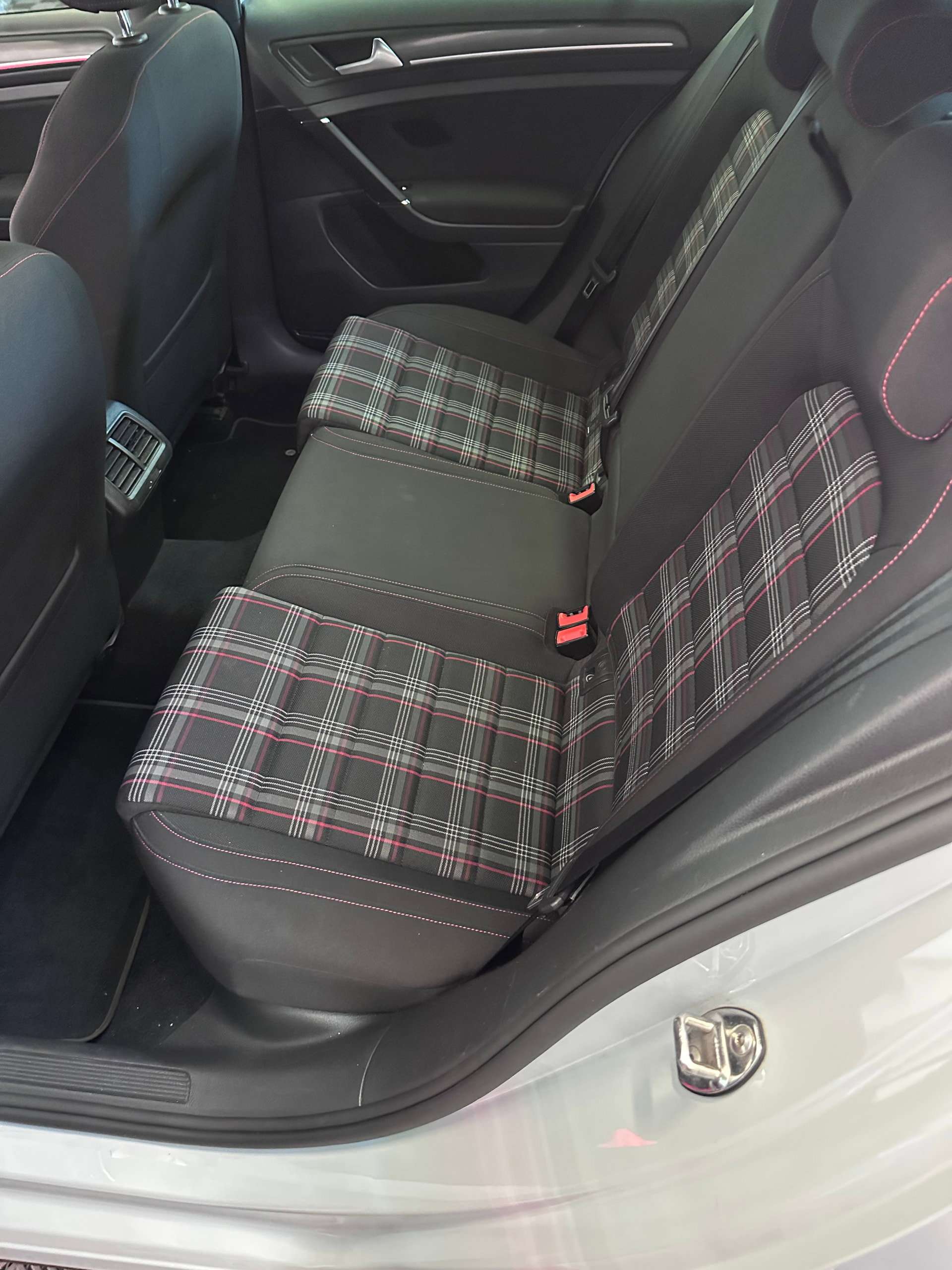 2017 VOLKSWAGEN GOLF 2017 VOLKSWAGEN GOLF
