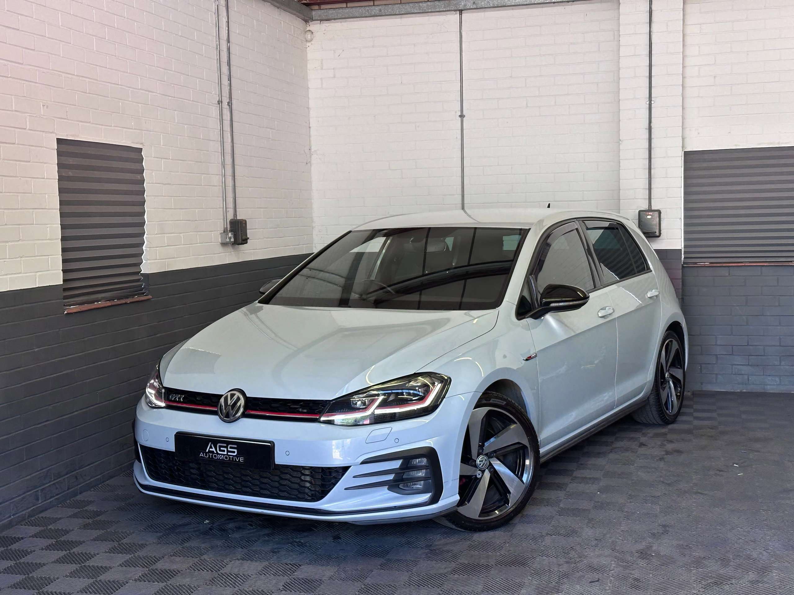 A 2017 VOLKSWAGEN GOLF 2.0 TSI GTI Hatchback 5dr Petrol DSG Euro 6 (s/s) (230 ps) A 2017 VOLKSWAGEN GOLF 2.0 TSI GTI Hatchback 5dr Petrol DSG Euro 6 (s/s) (230 ps)