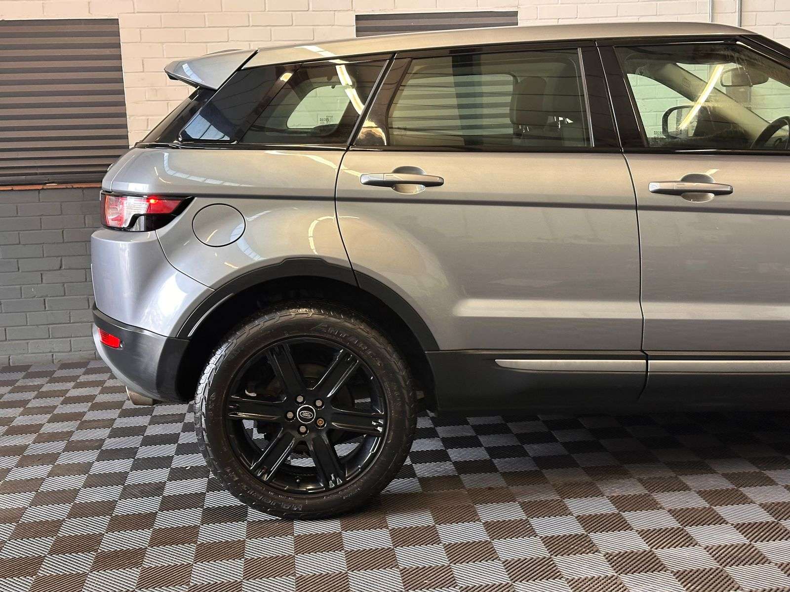 2012 LAND ROVER RANGE ROVER EVOQUE 2012 LAND ROVER RANGE ROVER EVOQUE