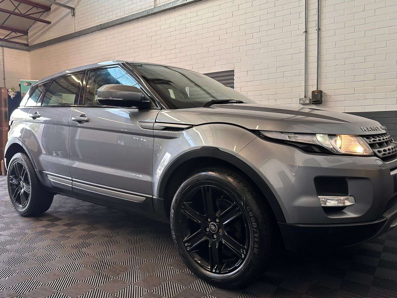 2012 LAND ROVER RANGE ROVER EVOQUE 2012 LAND ROVER RANGE ROVER EVOQUE
