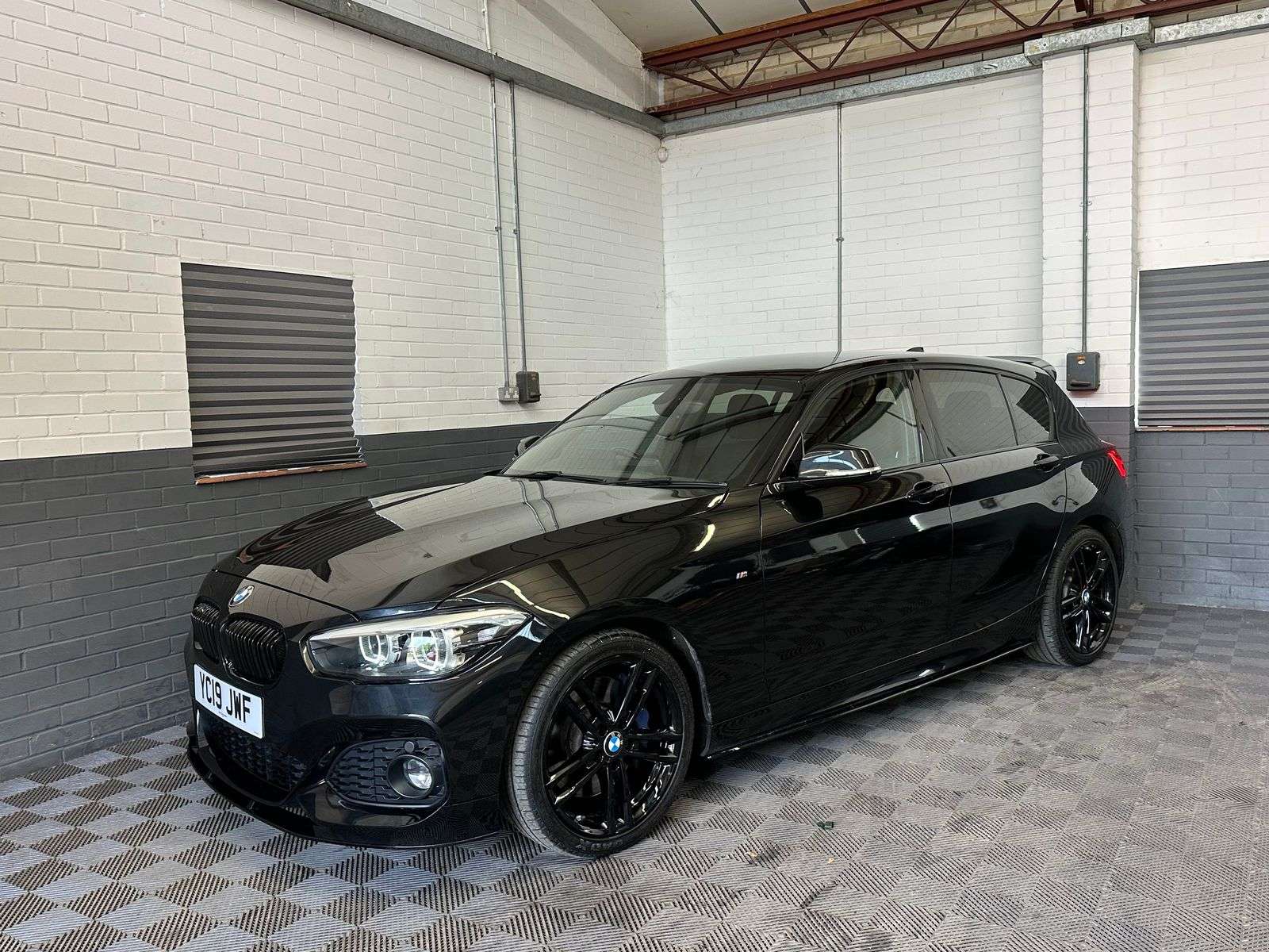 2019 BMW 1 SERIES 2019 BMW 1 SERIES