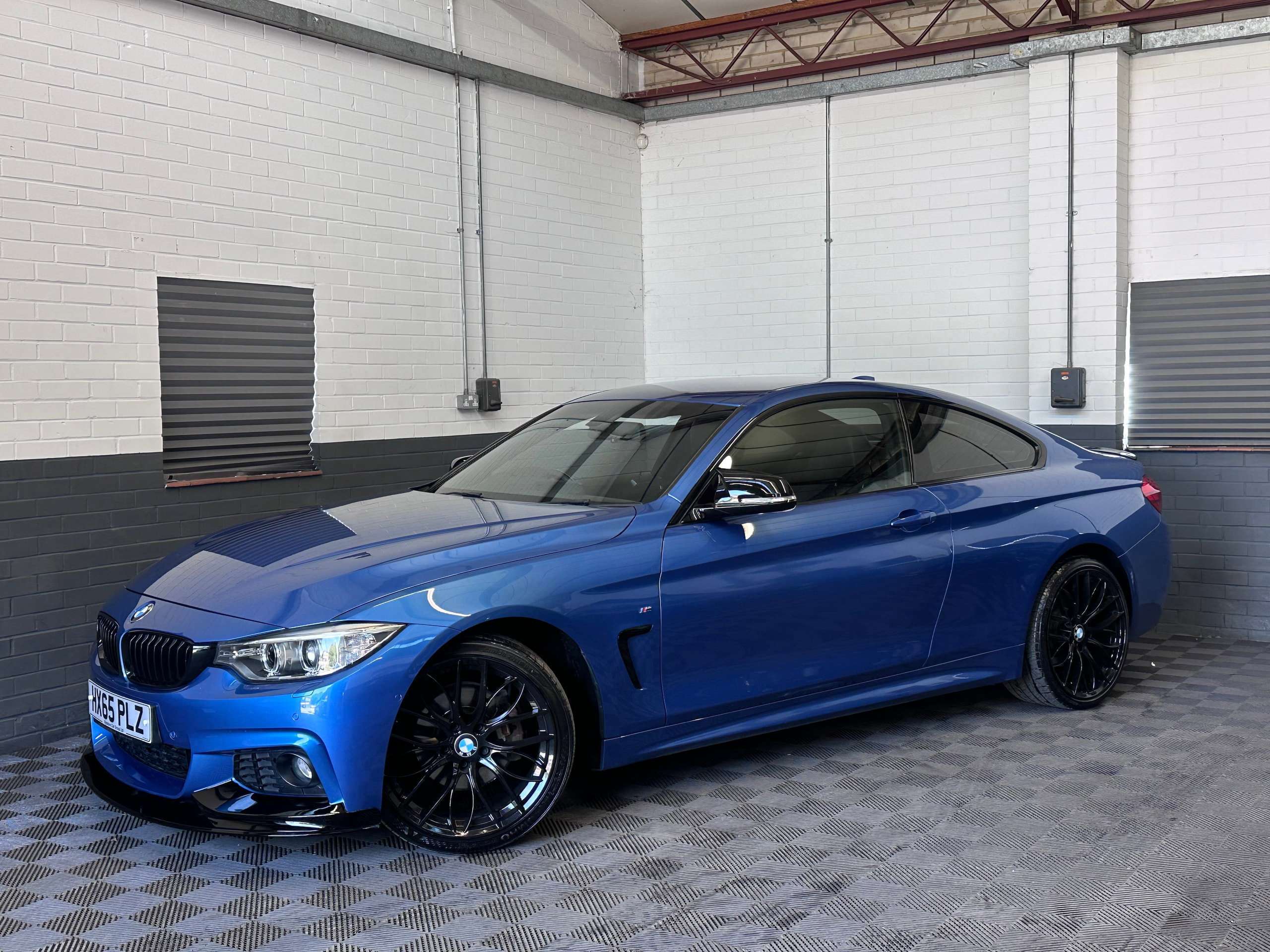 A 2015 BMW 4 SERIES 2.0 420d M Sport Coupe 2dr Diesel Auto Euro 6 (s/s) (190 ps) A 2015 BMW 4 SERIES 2.0 420d M Sport Coupe 2dr Diesel Auto Euro 6 (s/s) (190 ps)