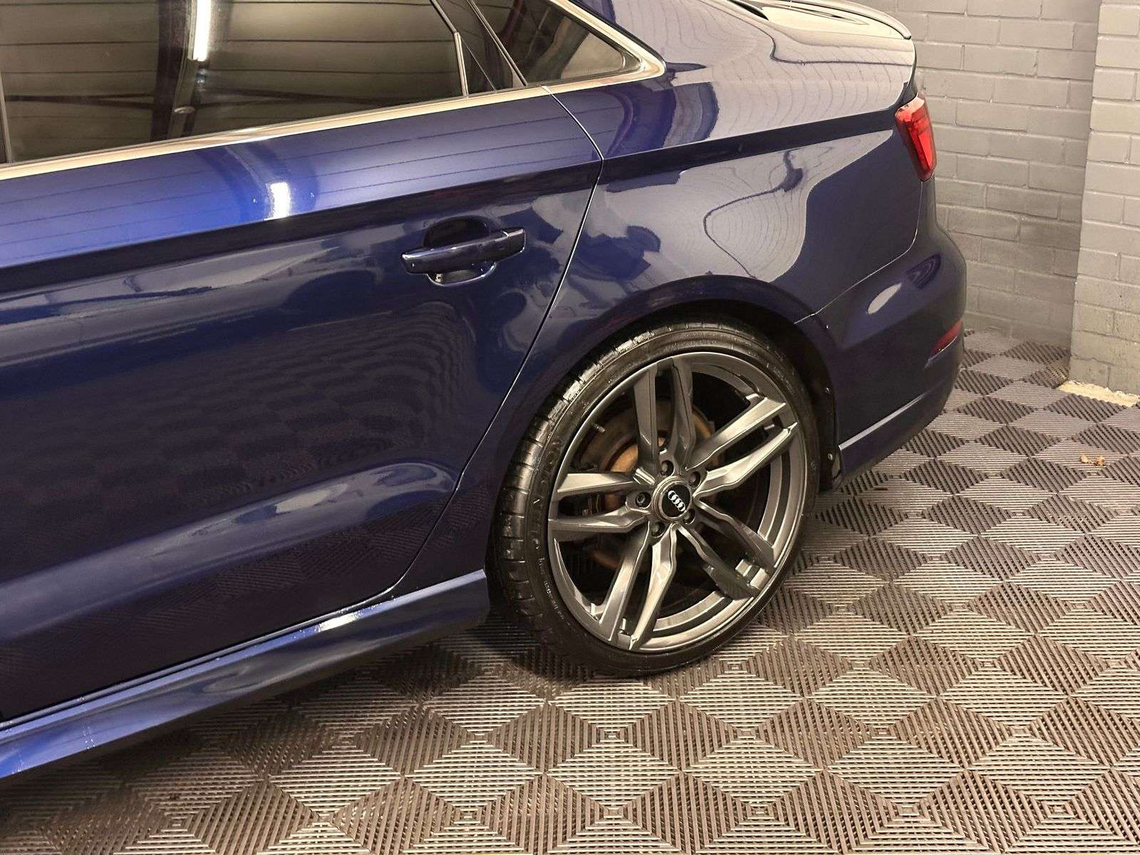 2017 AUDI S3 2017 AUDI S3