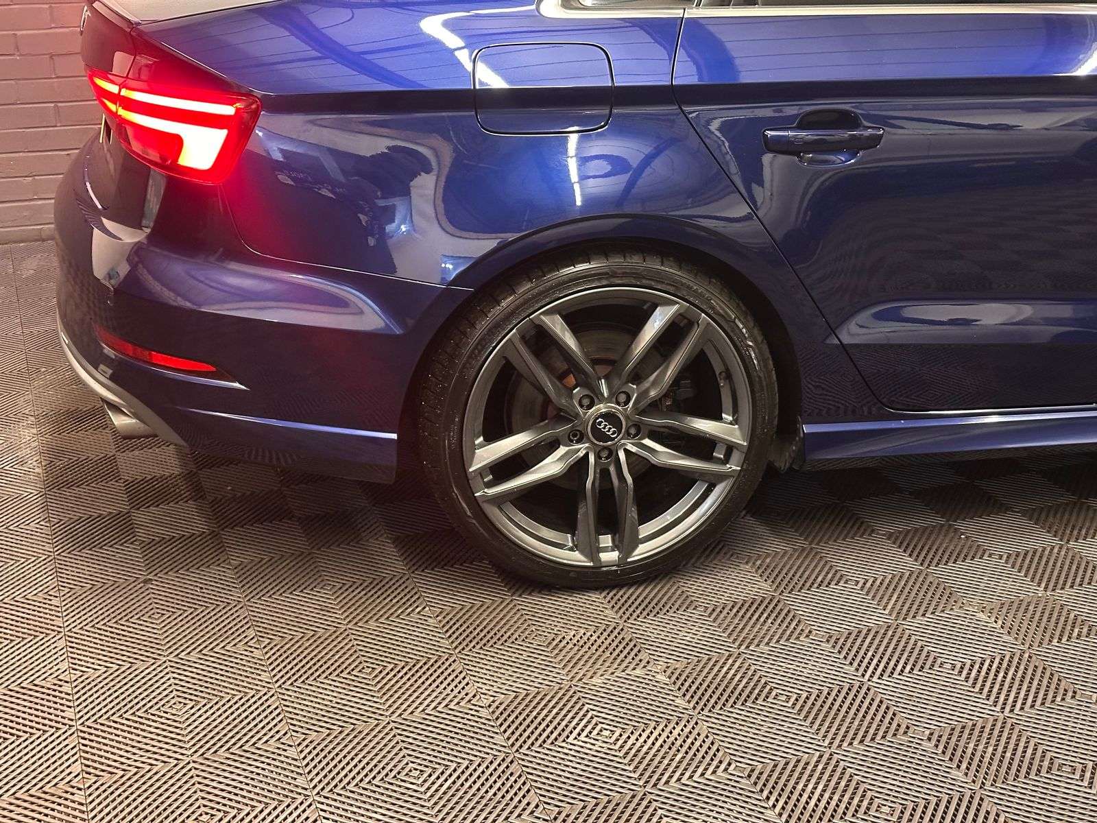 2017 AUDI S3 2017 AUDI S3