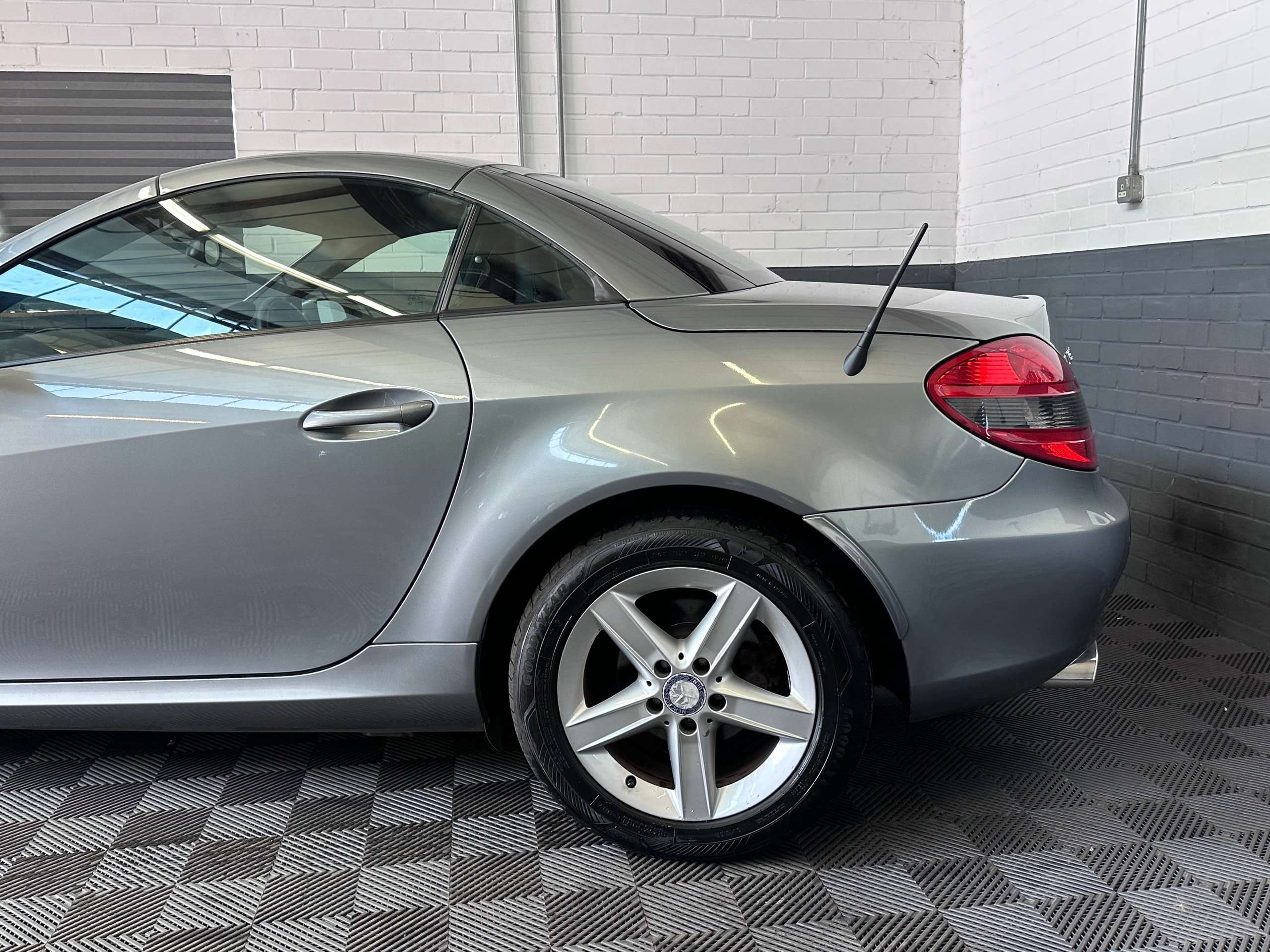 2010 MERCEDES-BENZ SLK 2010 MERCEDES-BENZ SLK
