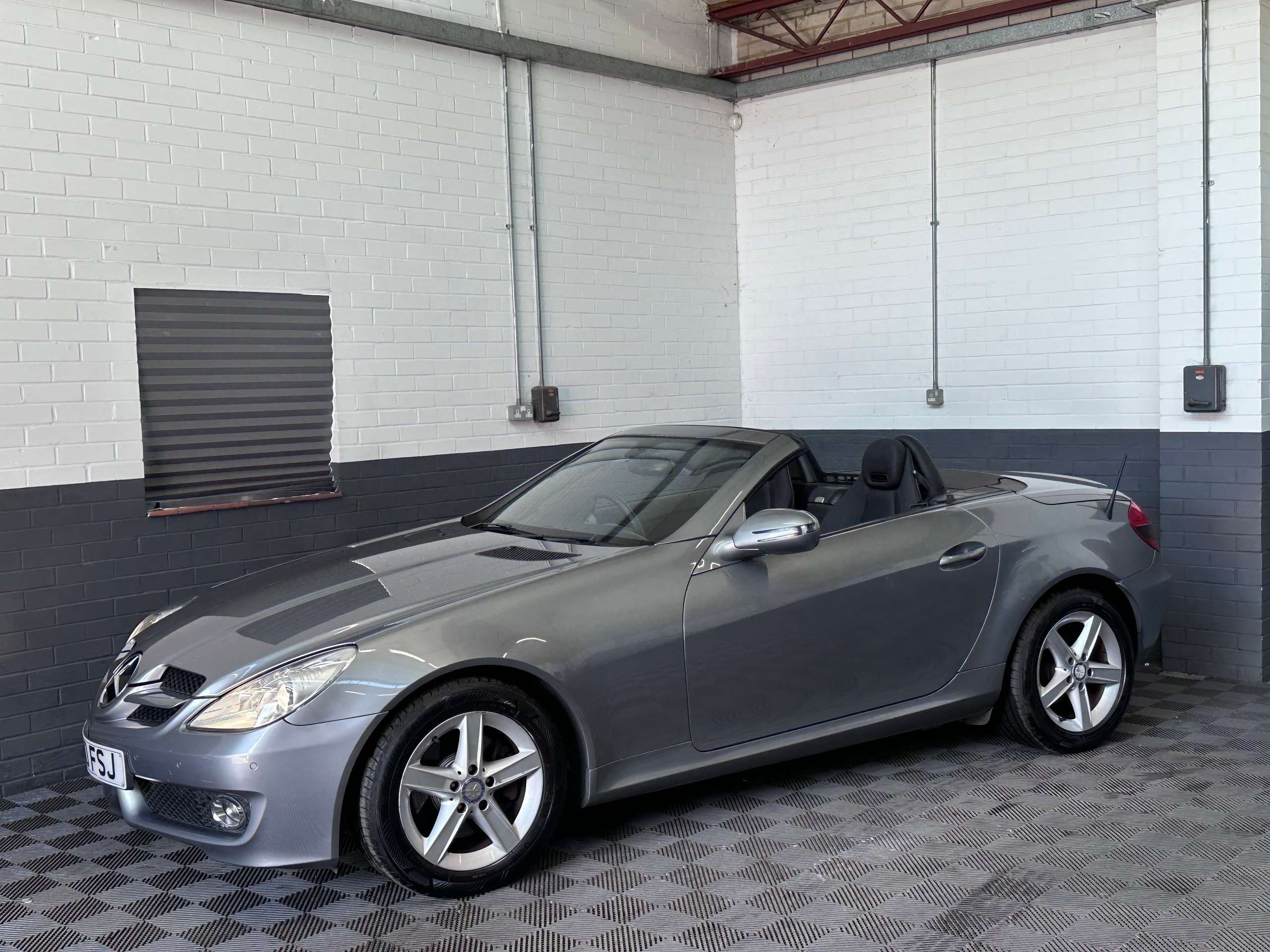 2010 MERCEDES-BENZ SLK 2010 MERCEDES-BENZ SLK